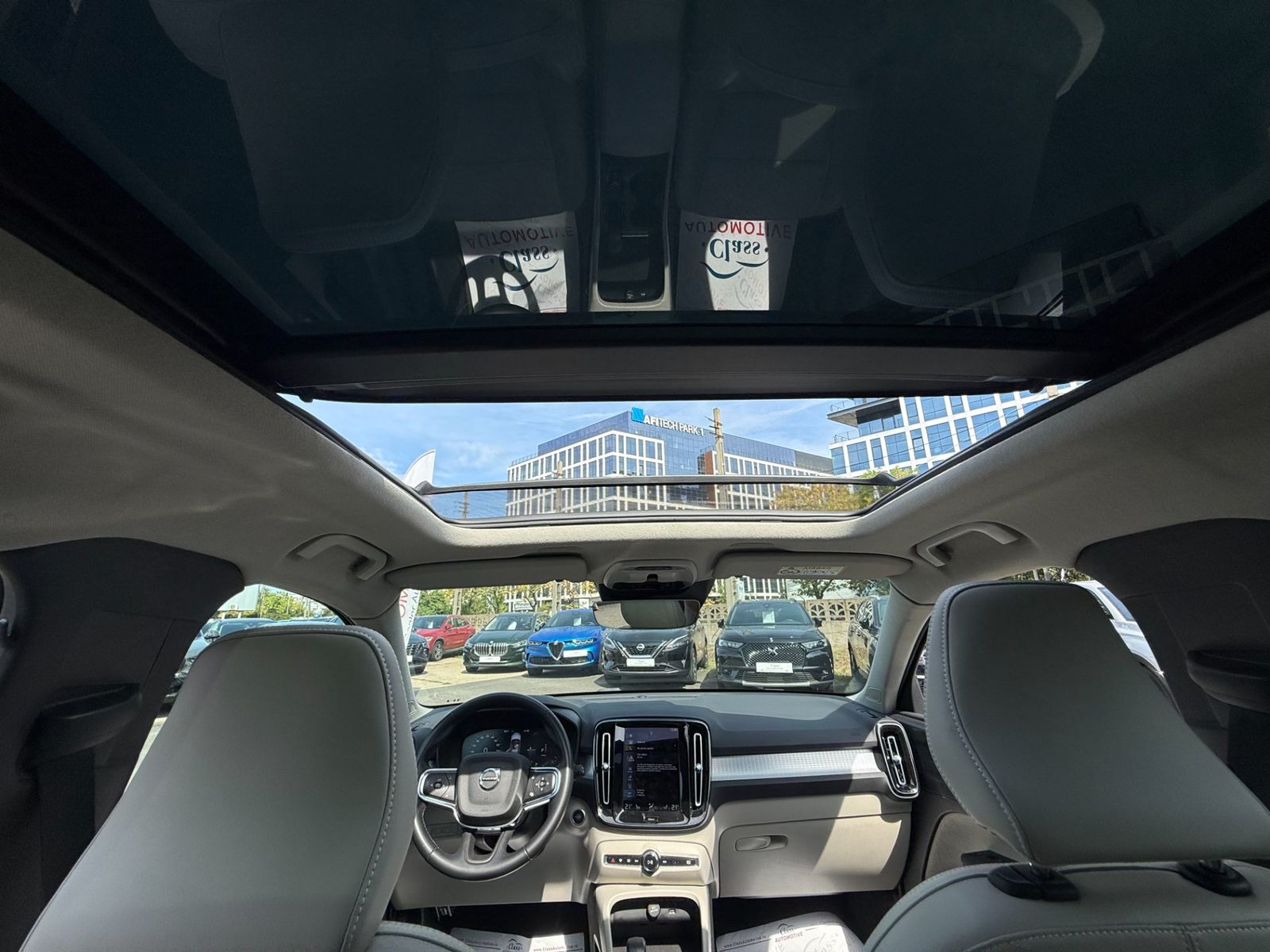 Volvo XC40 2022 Recharge T5 Twin Engine AT7 Inscription Expression - foto 31