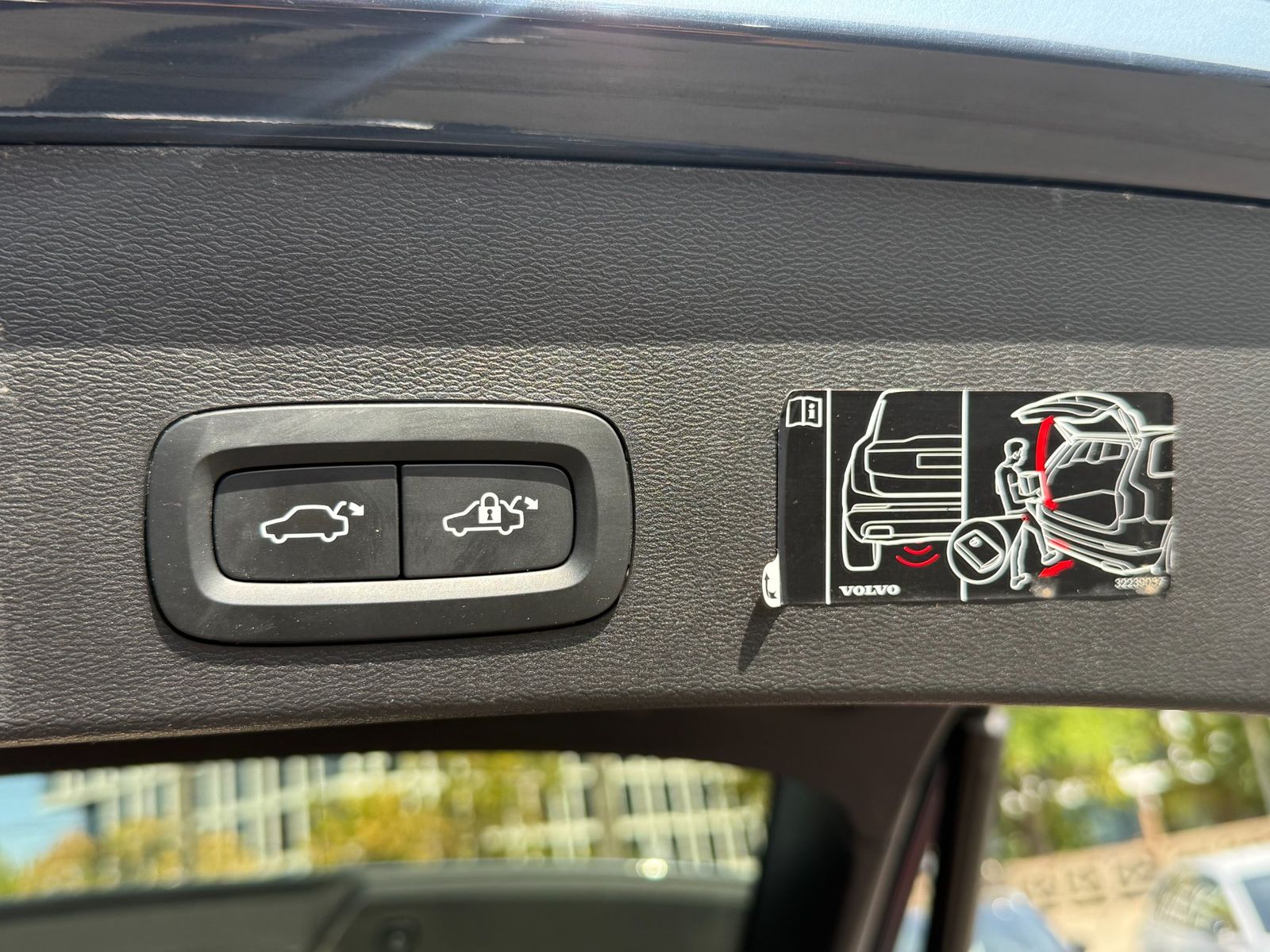 Volvo XC40 2022 Recharge T5 Twin Engine AT7 Inscription Expression - foto 9