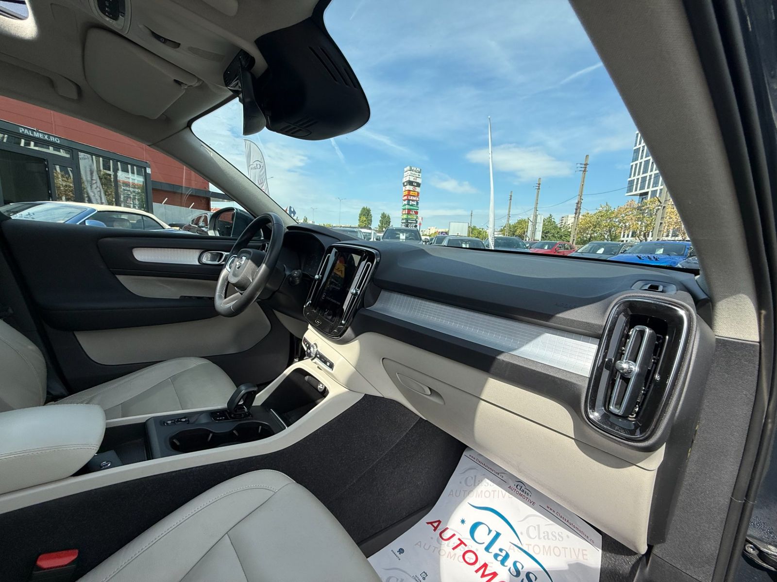 Volvo XC40 2022 Recharge T5 Twin Engine AT7 Inscription Expression - foto 12
