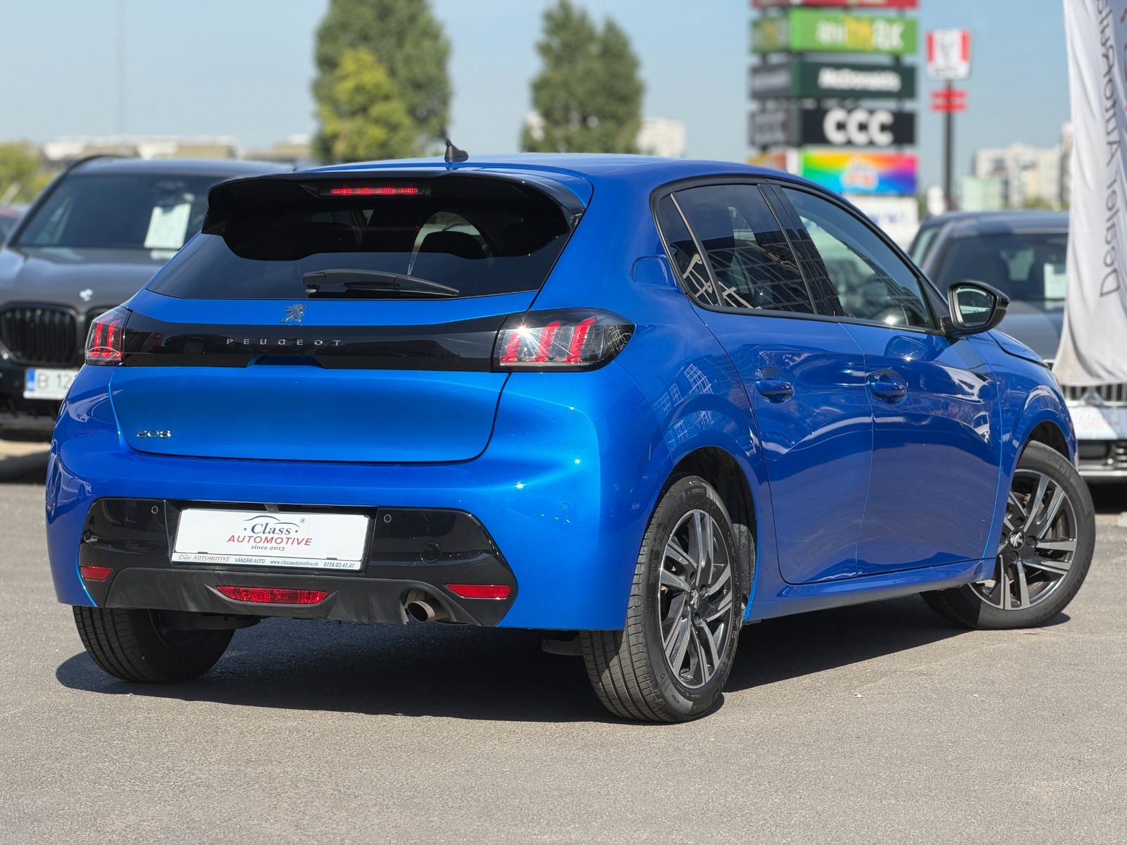 Peugeot 208 2023 1.2 L PureTech STT EAT8 Allure - foto 4