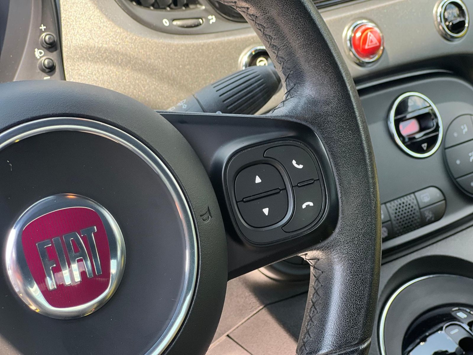 Fiat 500 2019 1.2 Benzină 69 CP - Automat - foto 11