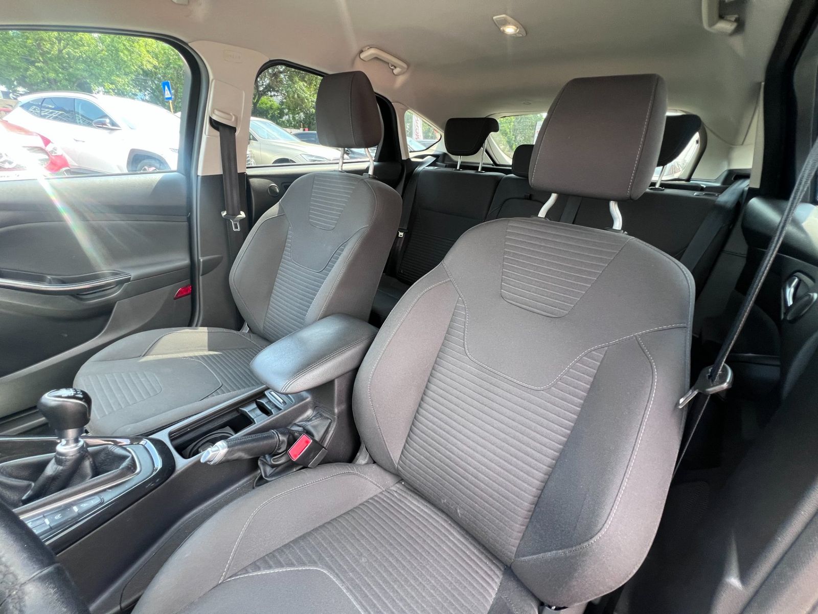 Ford Focus 2018 - foto 11