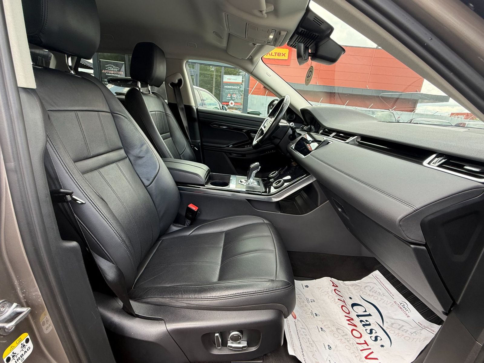 Land Rover Range Rover Evoque 2022 2.0 D165 MHEV Dynamic SE - foto 17