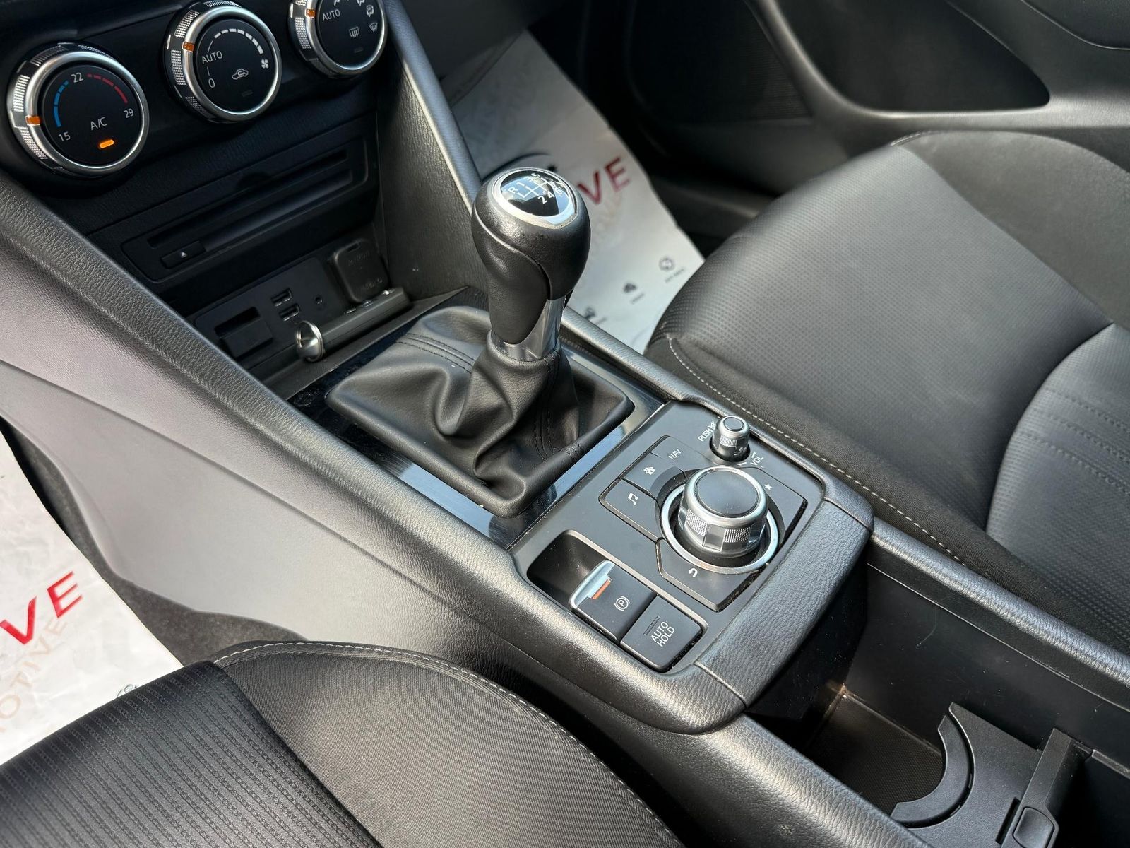 Mazda CX-3 2.0 122 CP - foto 21
