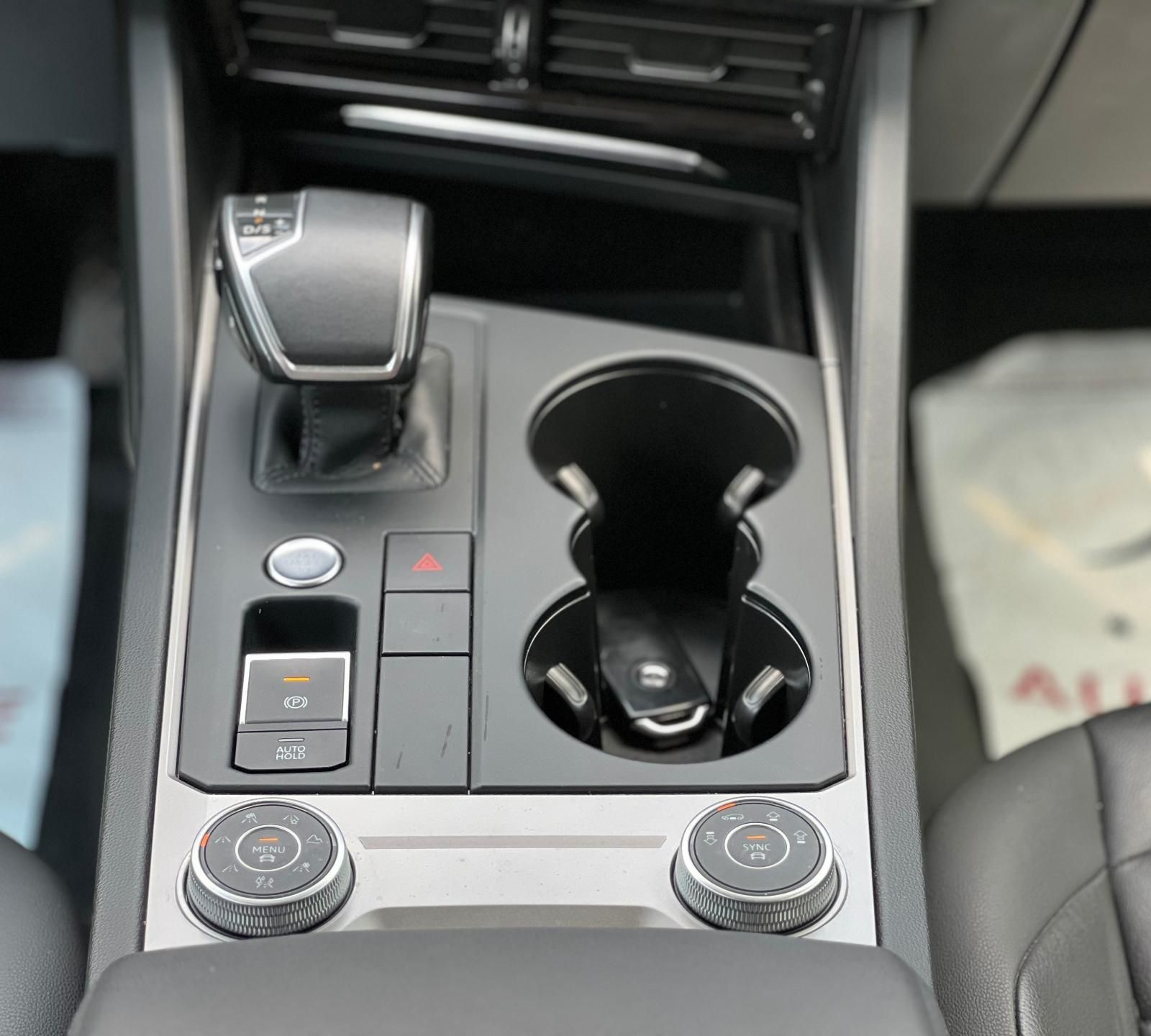 Volkswagen Touareg - V6 - 3.0 - 4motion - 2019 - foto 18
