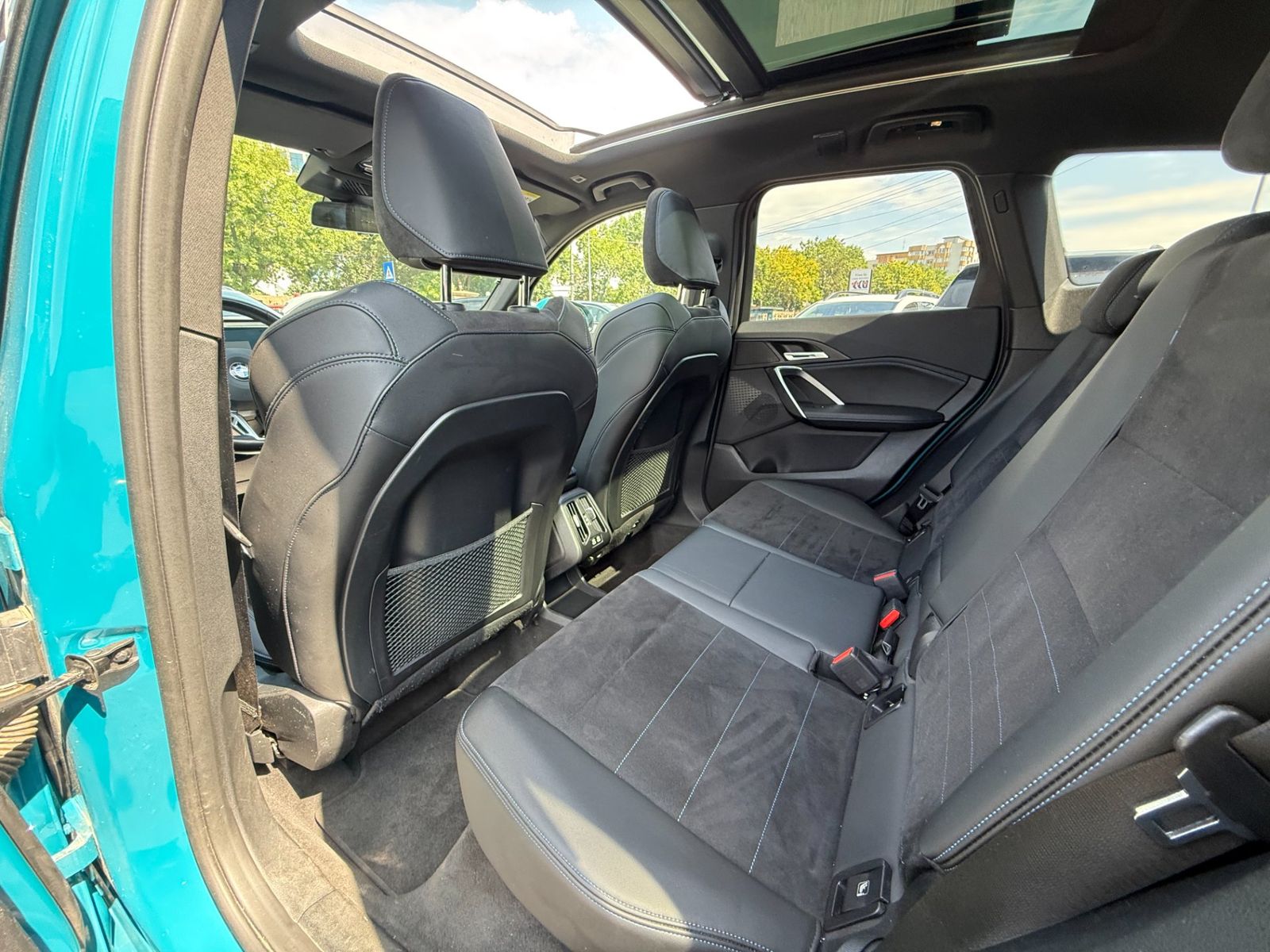 BMW X1 2023 xDrive 2.0 150 CP - foto 12