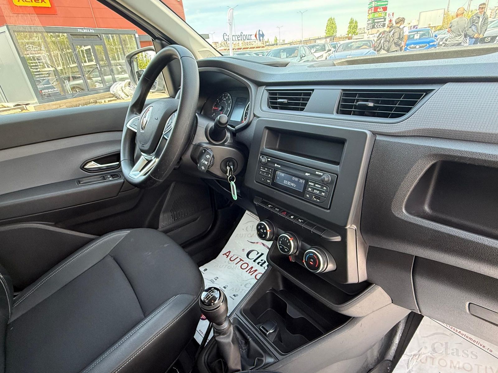 Renault Express 2022 1.5 diesel 75 cp - foto 5