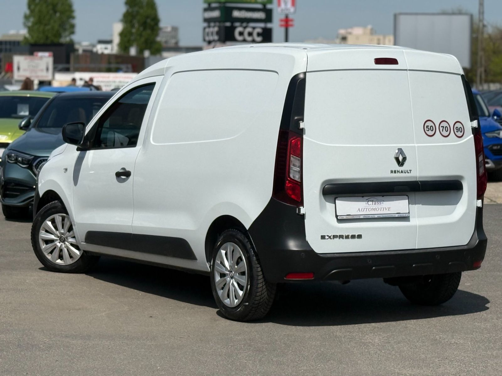 Renault Express 2022 1.5 diesel 75 cp - foto 6