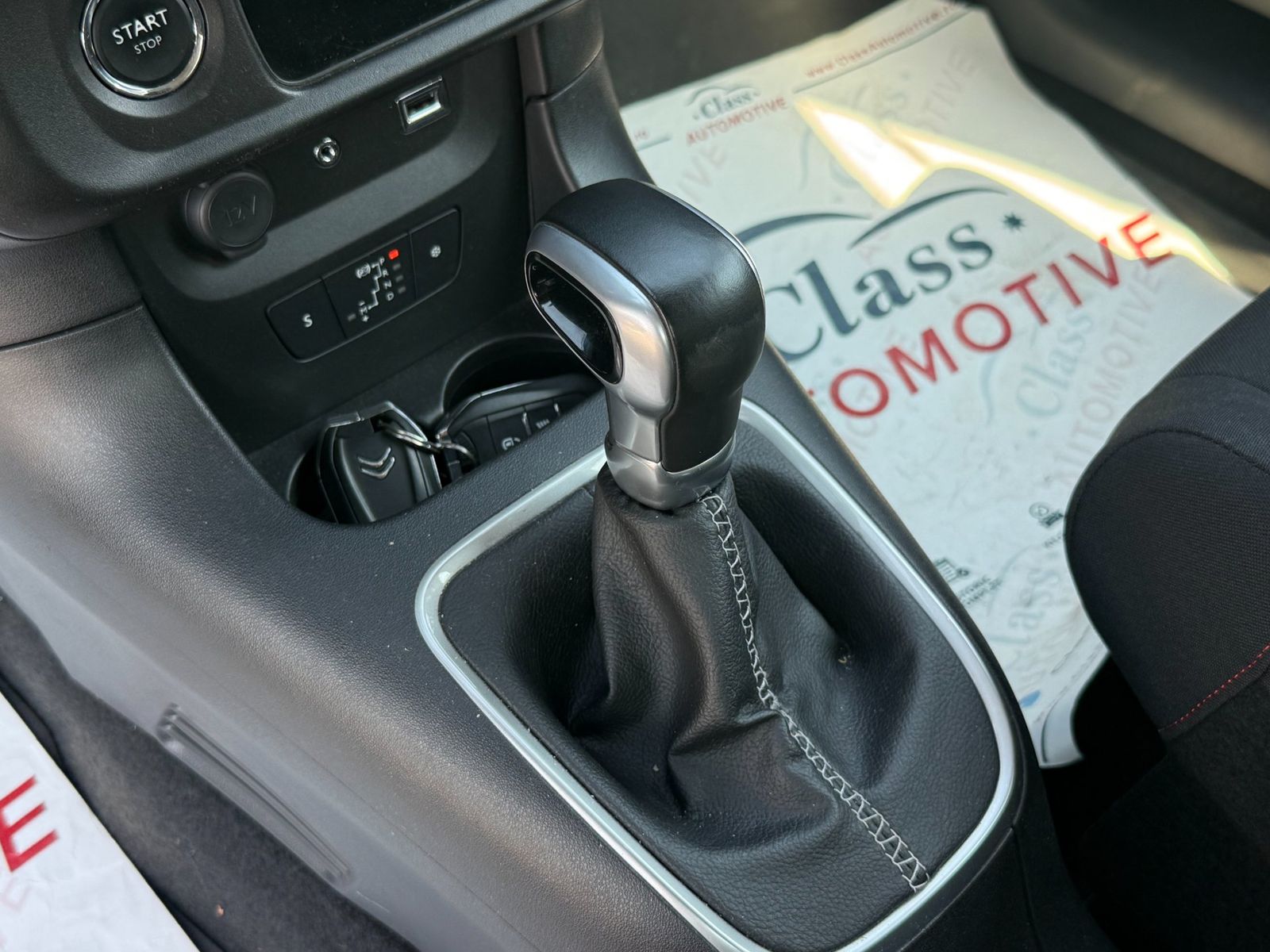 Citroën C3 2018 1.2 PureTech S&S EAT6 Shine - foto 7