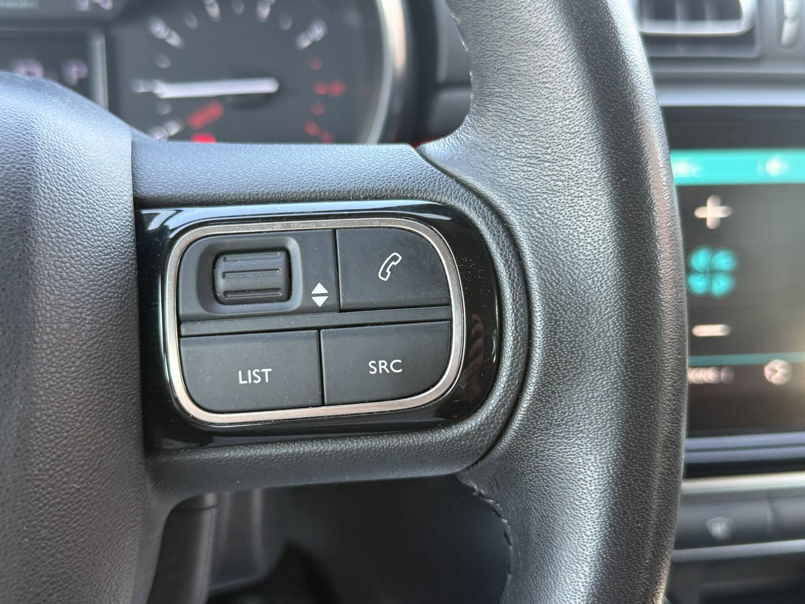 Citroën C3 2018 1.2 PureTech S&S EAT6 Shine - foto 27
