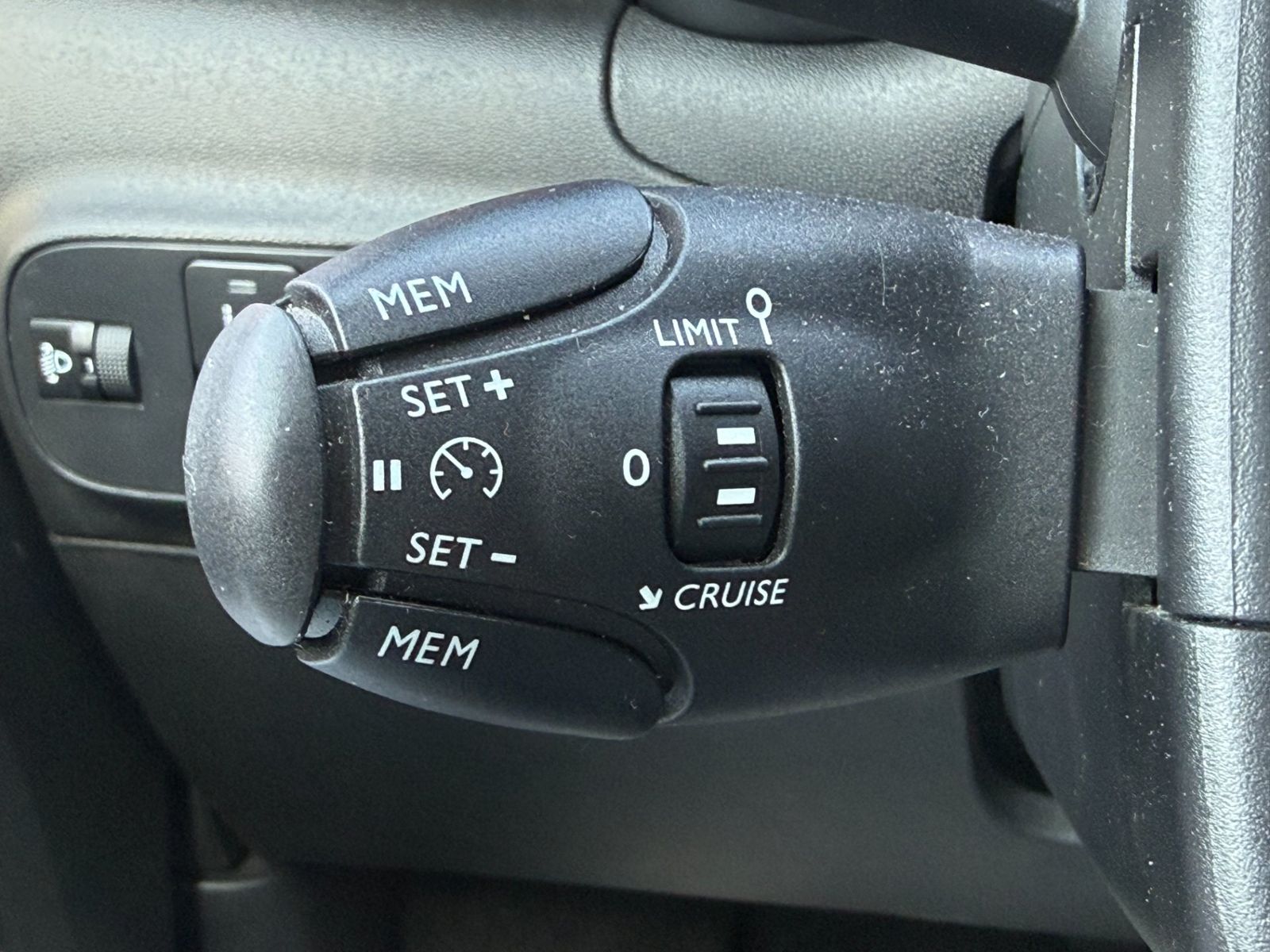 Citroën C3 2018 1.2 PureTech S&S EAT6 Shine - foto 28