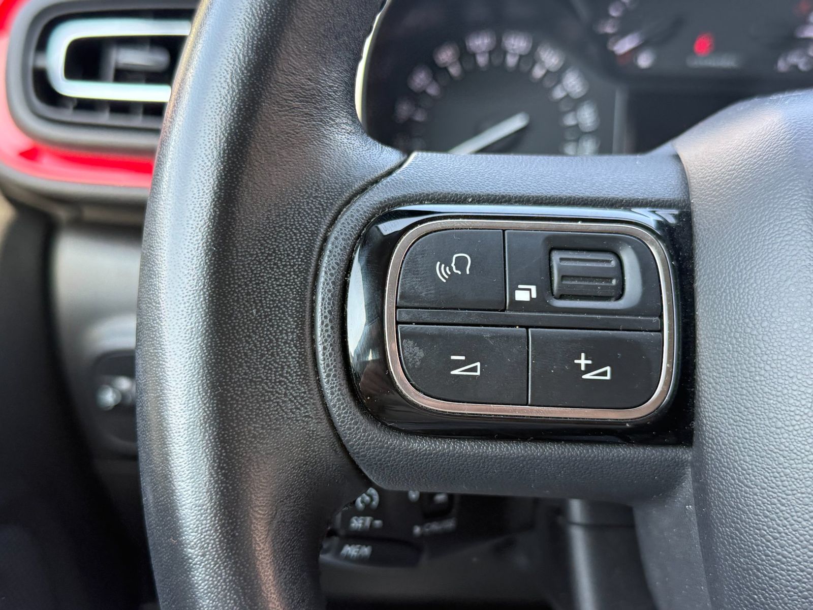 Citroën C3 2018 1.2 PureTech S&S EAT6 Shine - foto 26