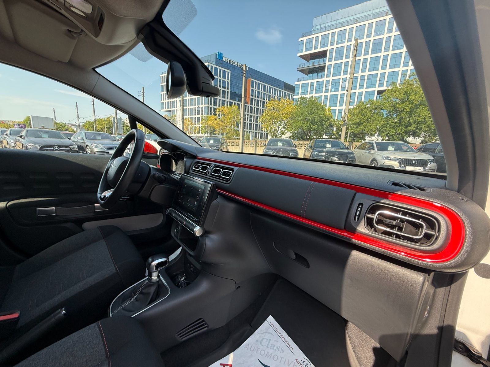 Citroën C3 2018 1.2 PureTech S&S EAT6 Shine - foto 23