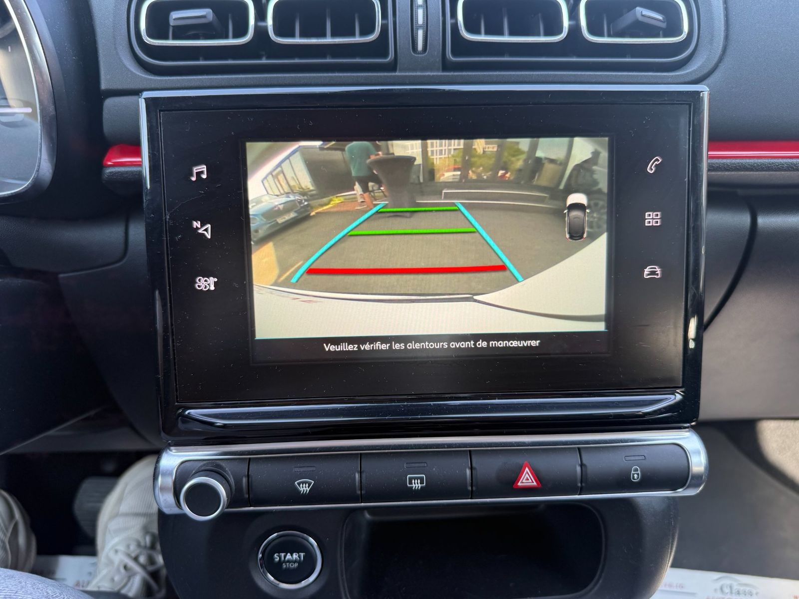 Citroën C3 2018 1.2 PureTech S&S EAT6 Shine - foto 11