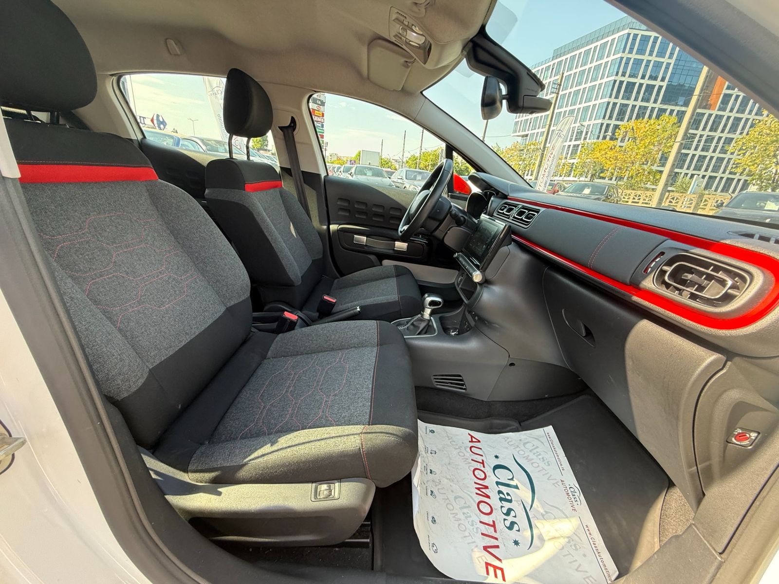 Citroën C3 2018 1.2 PureTech S&S EAT6 Shine - foto 21