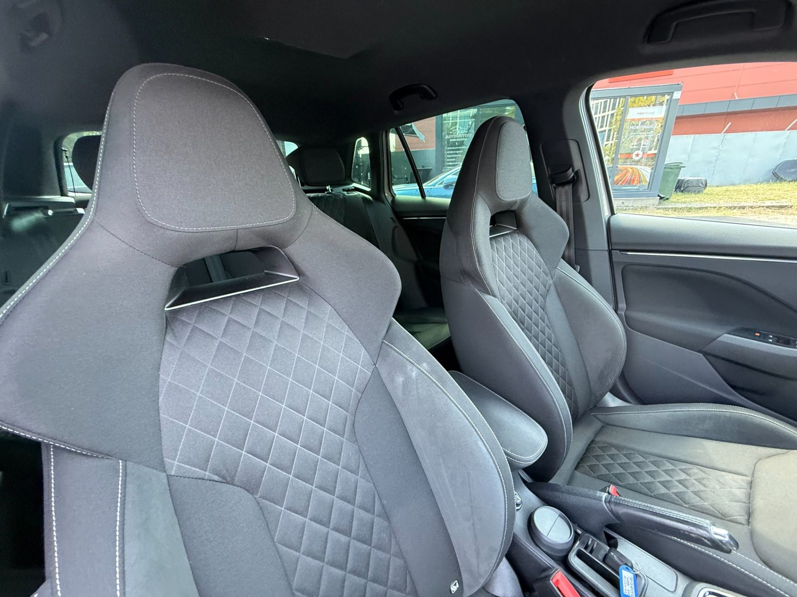 Skoda Kamiq 2021 1.0 TSI DSG Style - foto 14