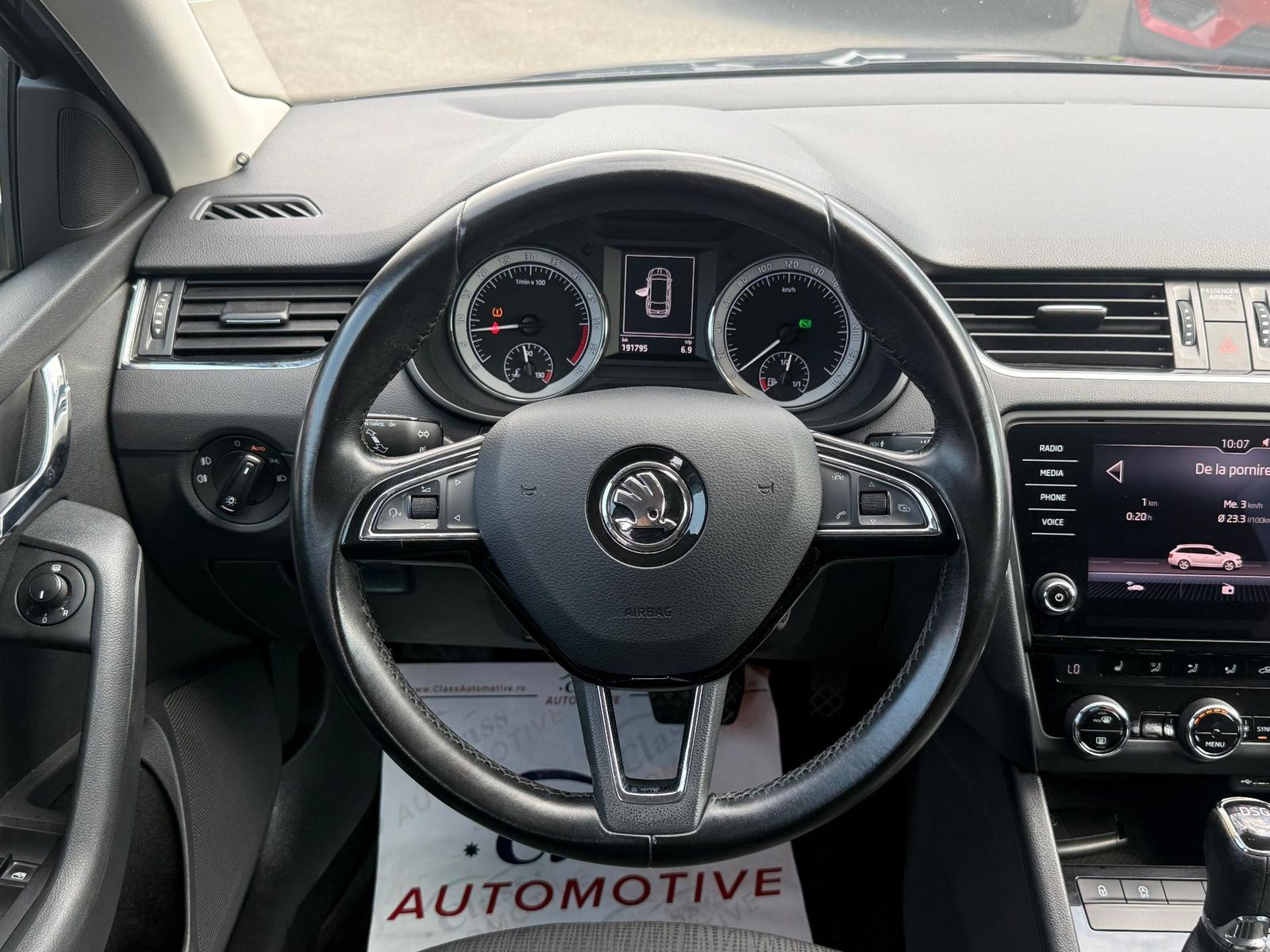 Skoda Octavia Combi Style 1.6 Tdi DSG - foto 5