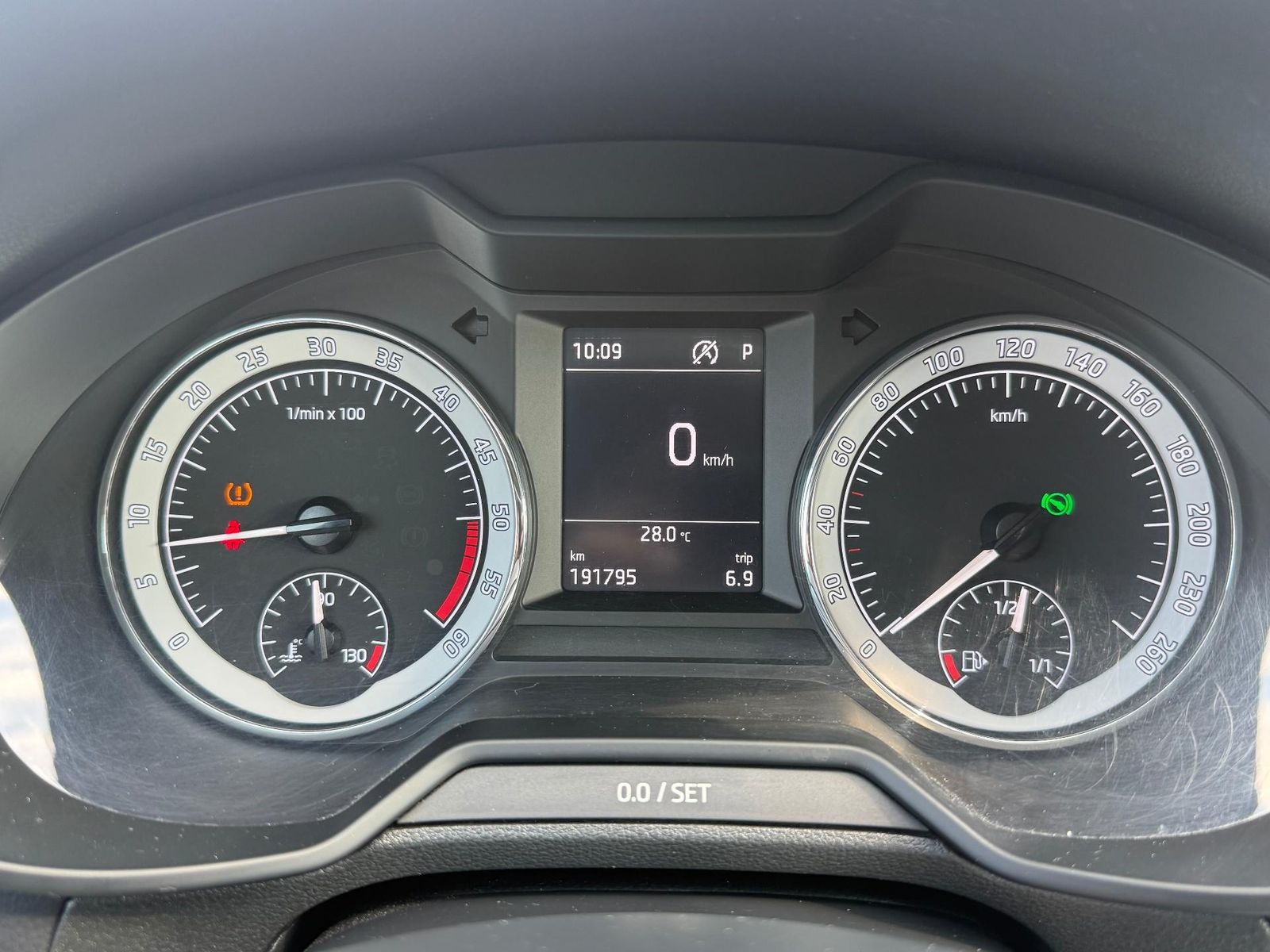Skoda Octavia Combi Style 1.6 Tdi DSG - foto 7