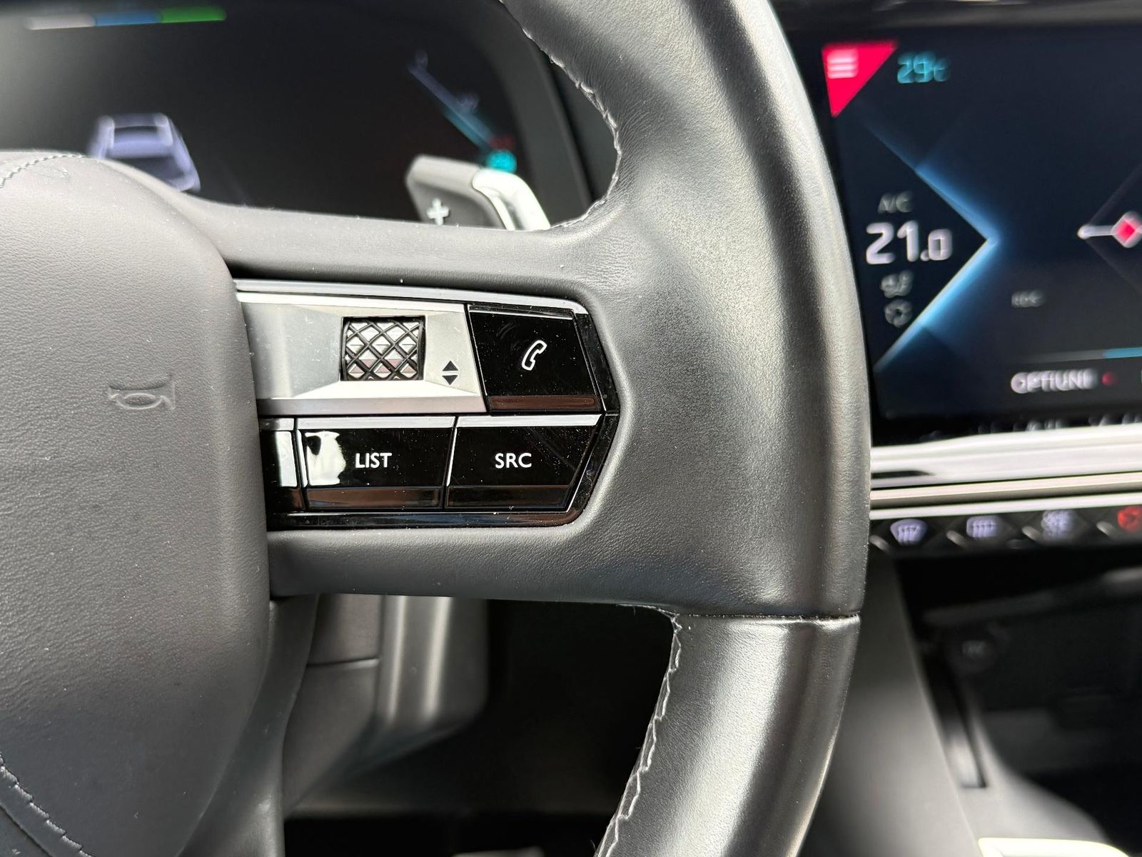 DS DS7 (Crossback) 2020 Crosback 1.6 PHeV AWD 300 EAT8 Rivoli - foto 16