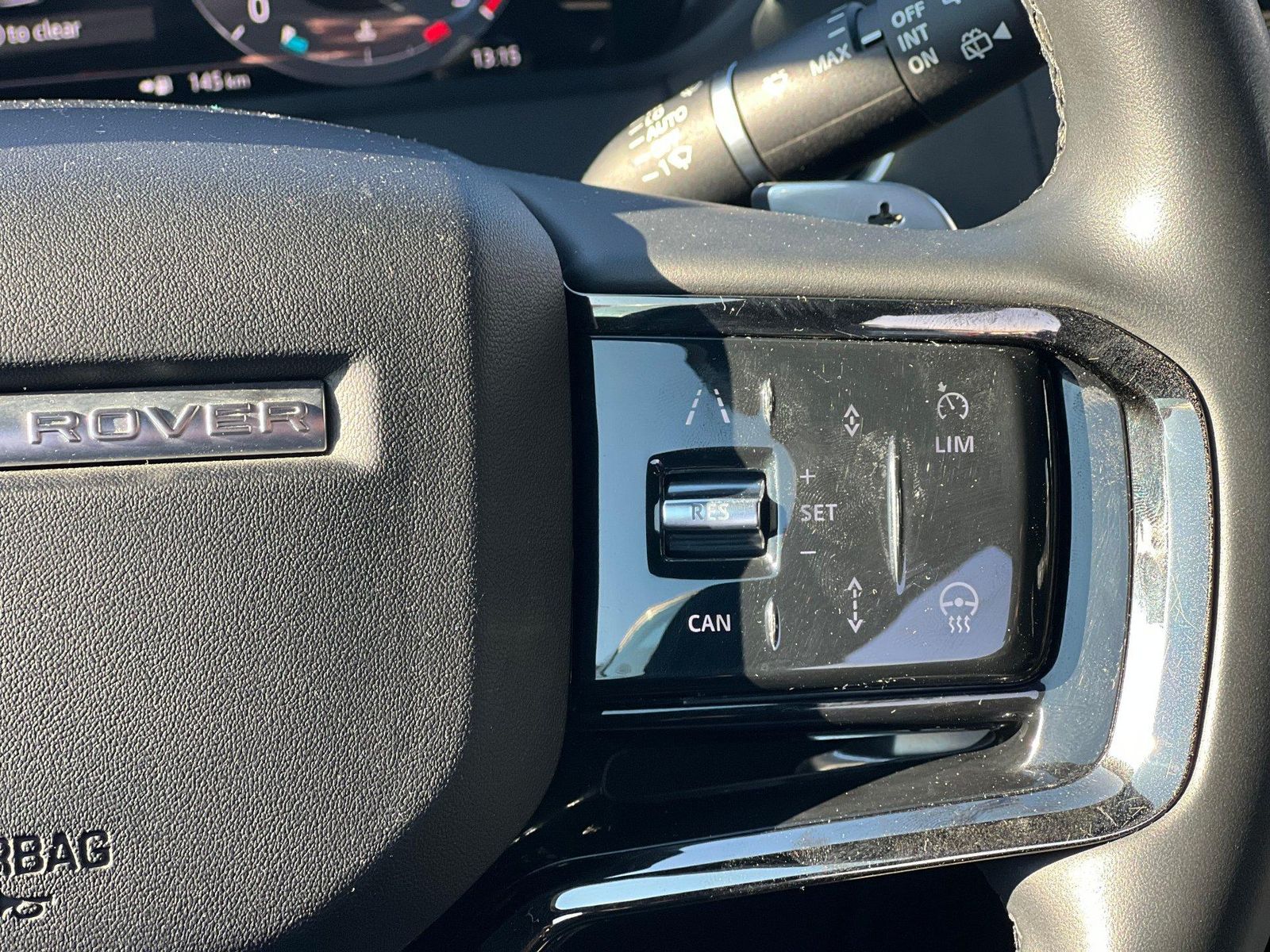 Land Rover Range Rover Velar 2023 2.0 D200 MHEV Dynamic SE - foto 16