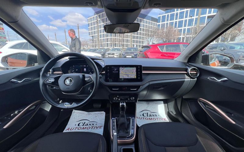 Skoda Fabia - 2024 - DSG - foto 4