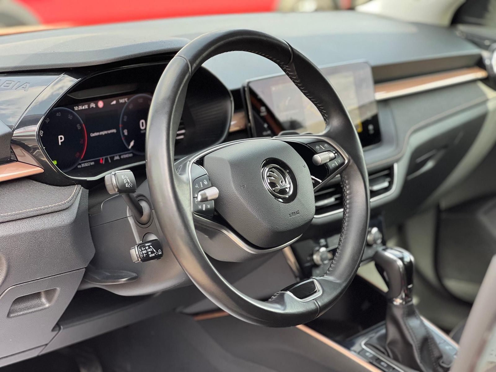 Skoda Fabia - 2024 - DSG - foto 8