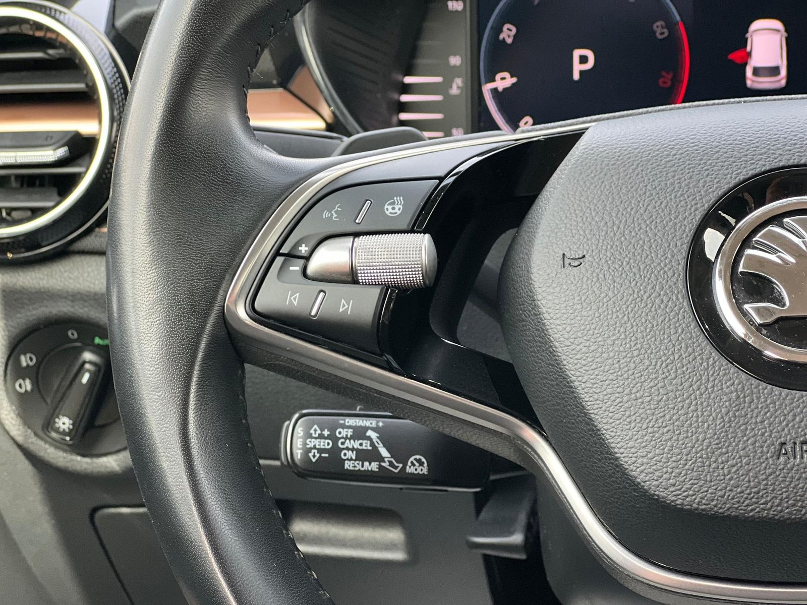 Skoda Fabia - 2024 - DSG - foto 17