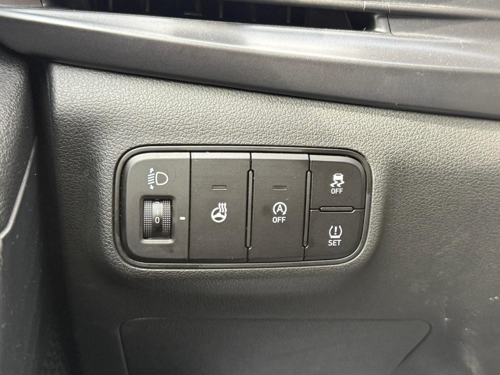 Hyundai i20 2021 1.0 l T-GDi 100CP 7DCT 5DR Led Line - foto 11