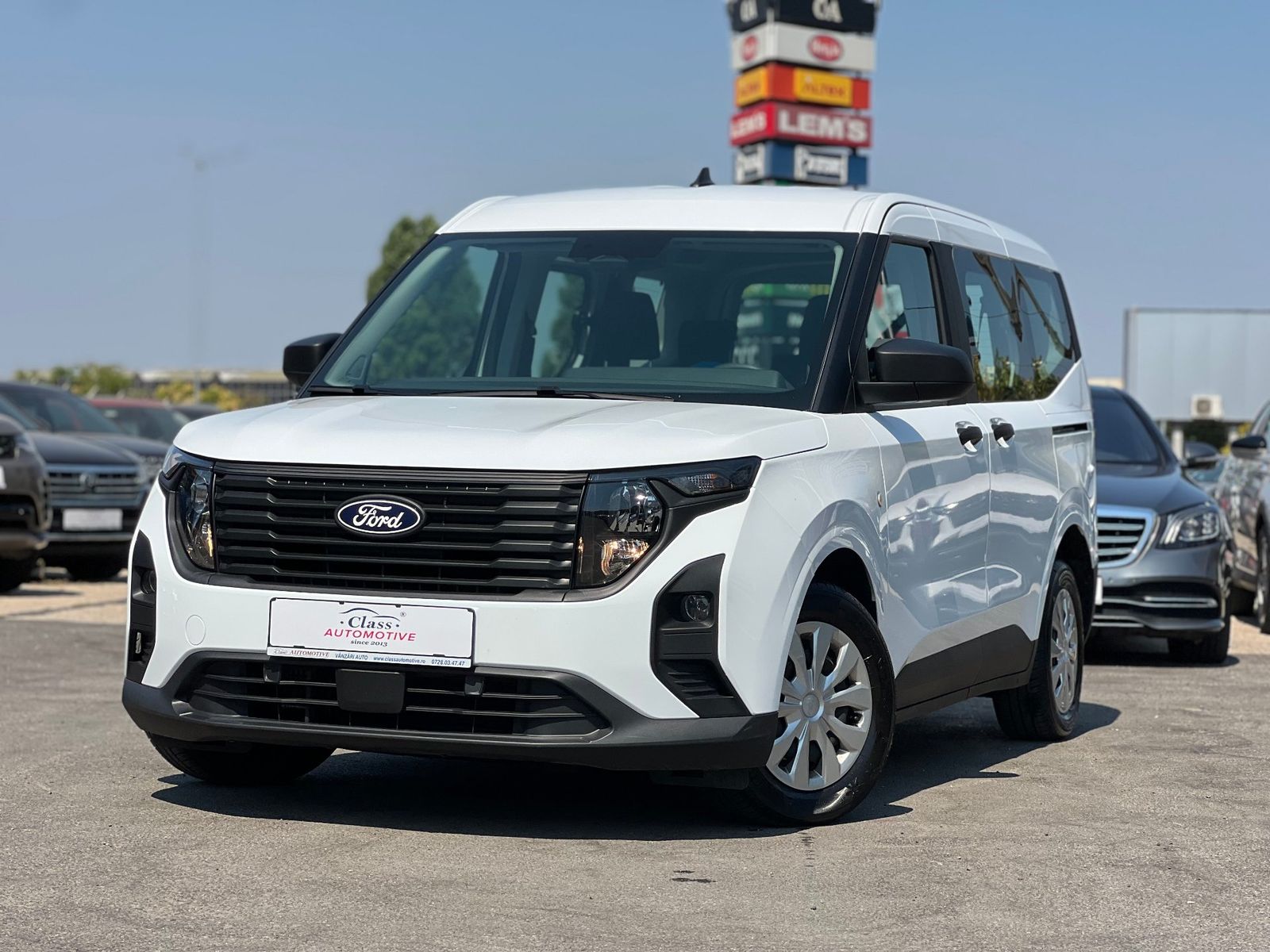 Ford Tourneo Courier 2024 Ford Tourneo Courier 1.0 EcoBoost 125 CP Titanium - foto 1