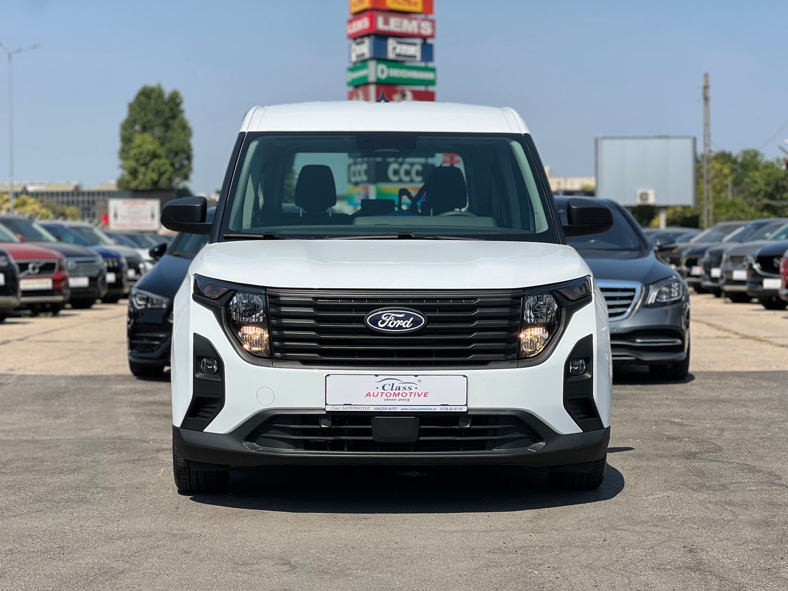 Ford Tourneo Courier 2024 Ford Tourneo Courier 1.0 EcoBoost 125 CP Titanium - foto 3