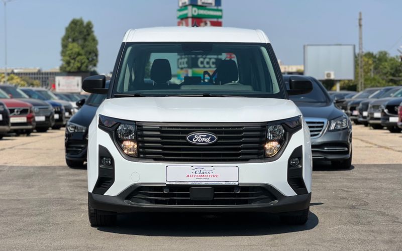 Ford Tourneo Courier 2024 Ford Tourneo Courier 1.0 EcoBoost 125 CP Titanium - foto 2