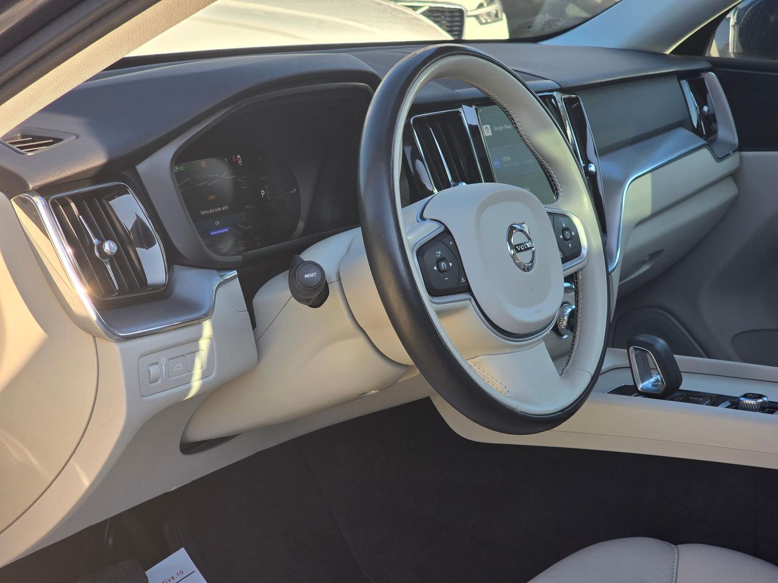 Volvo XC60 2021 - foto 10