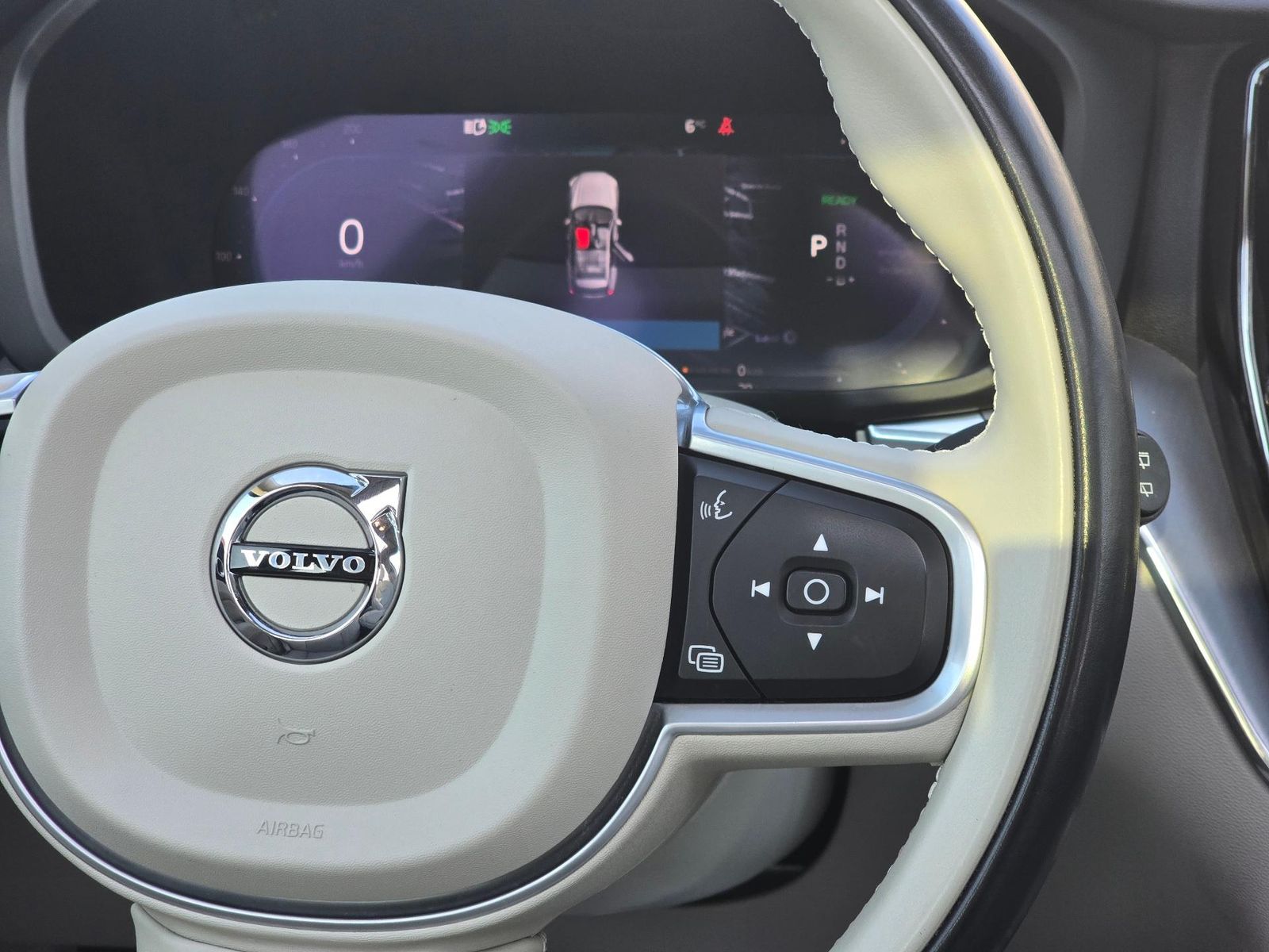 Volvo XC60 2021 - foto 14