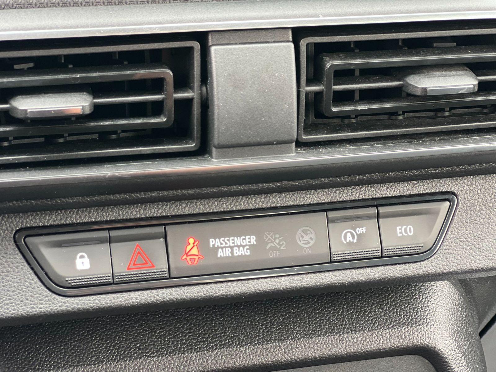 Dacia Logan 2022 - foto 22