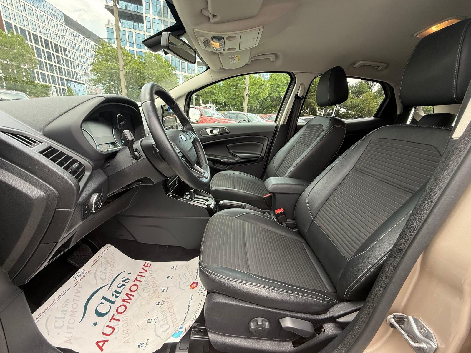 Ford EcoSport 1.0 Ecoboost Titanium 125 CP - Cutie AUTOMATA - foto 8