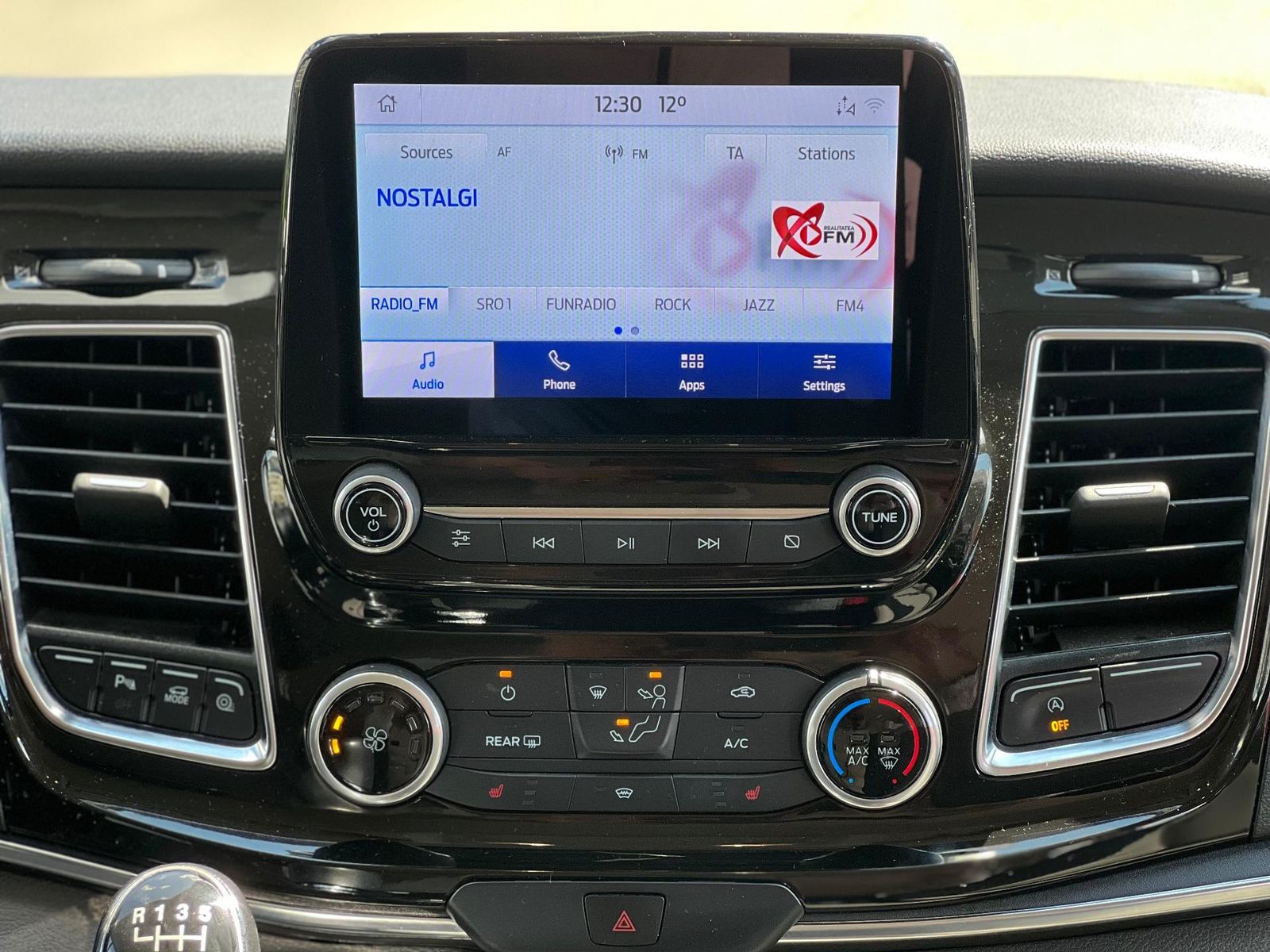 Ford Tourneo Custom 7+1 - GARANTIE FORD 2027 - foto 4