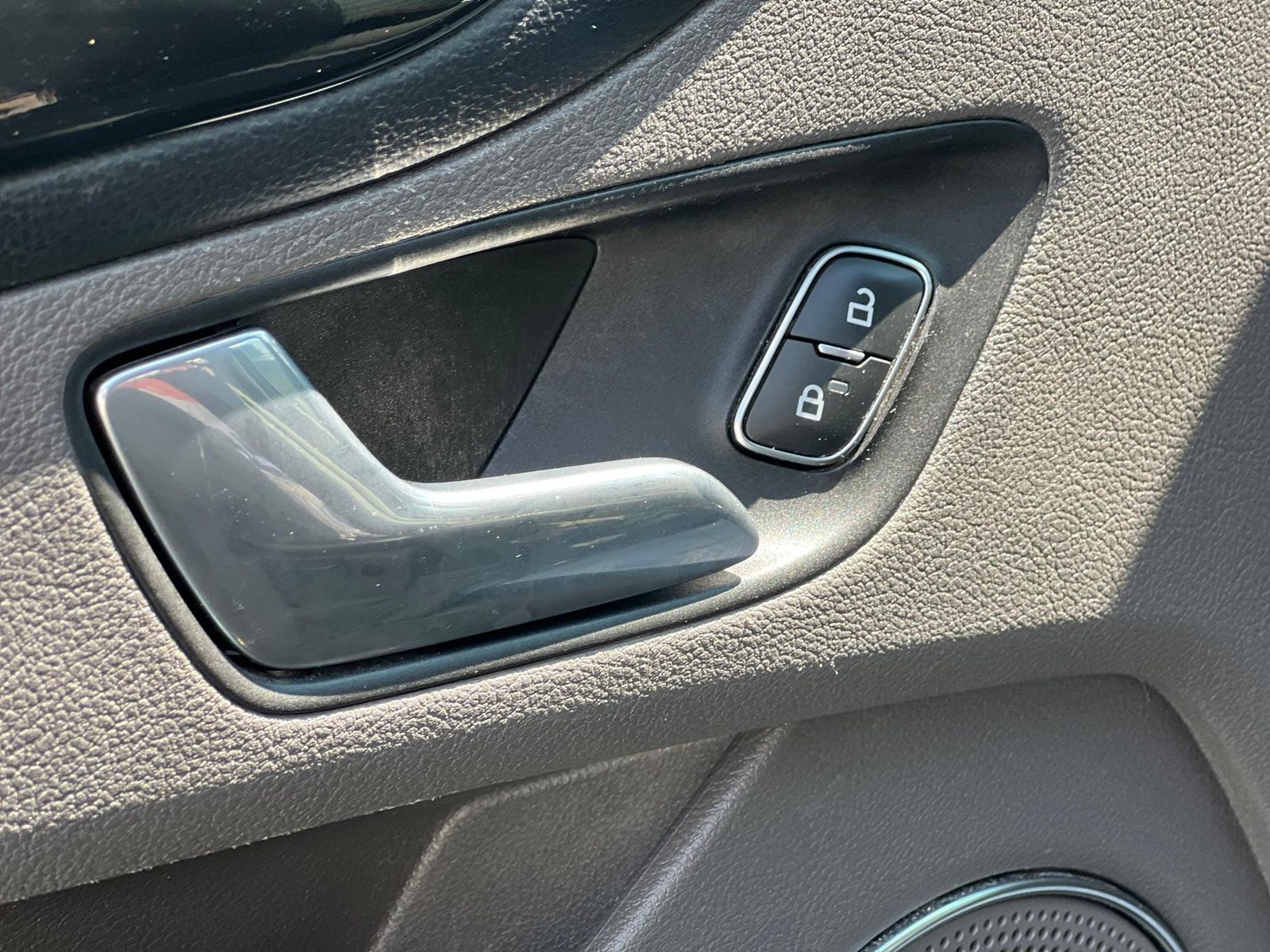 Ford Tourneo Custom 7+1 - GARANTIE FORD 2027 - foto 14