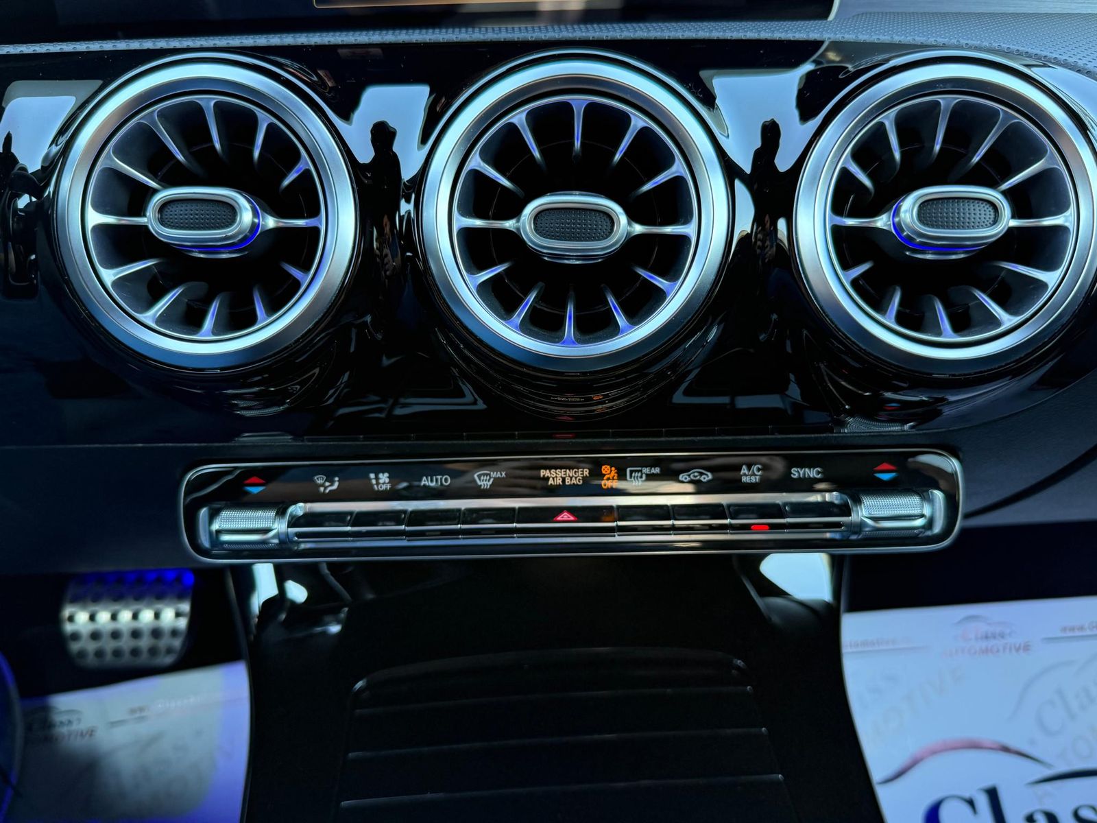 Mercedes-Benz CLA 180 2019 d Coupe - foto 20