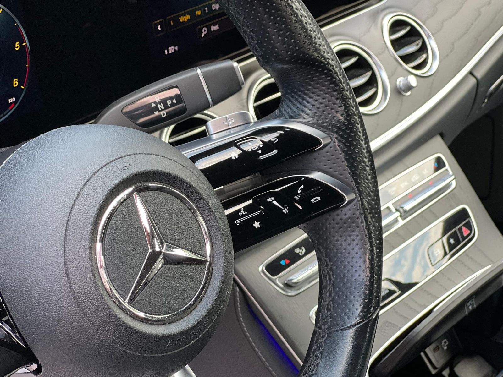 Mercedes-Benz Clasa E 2021 220 d AMG Line - foto 12