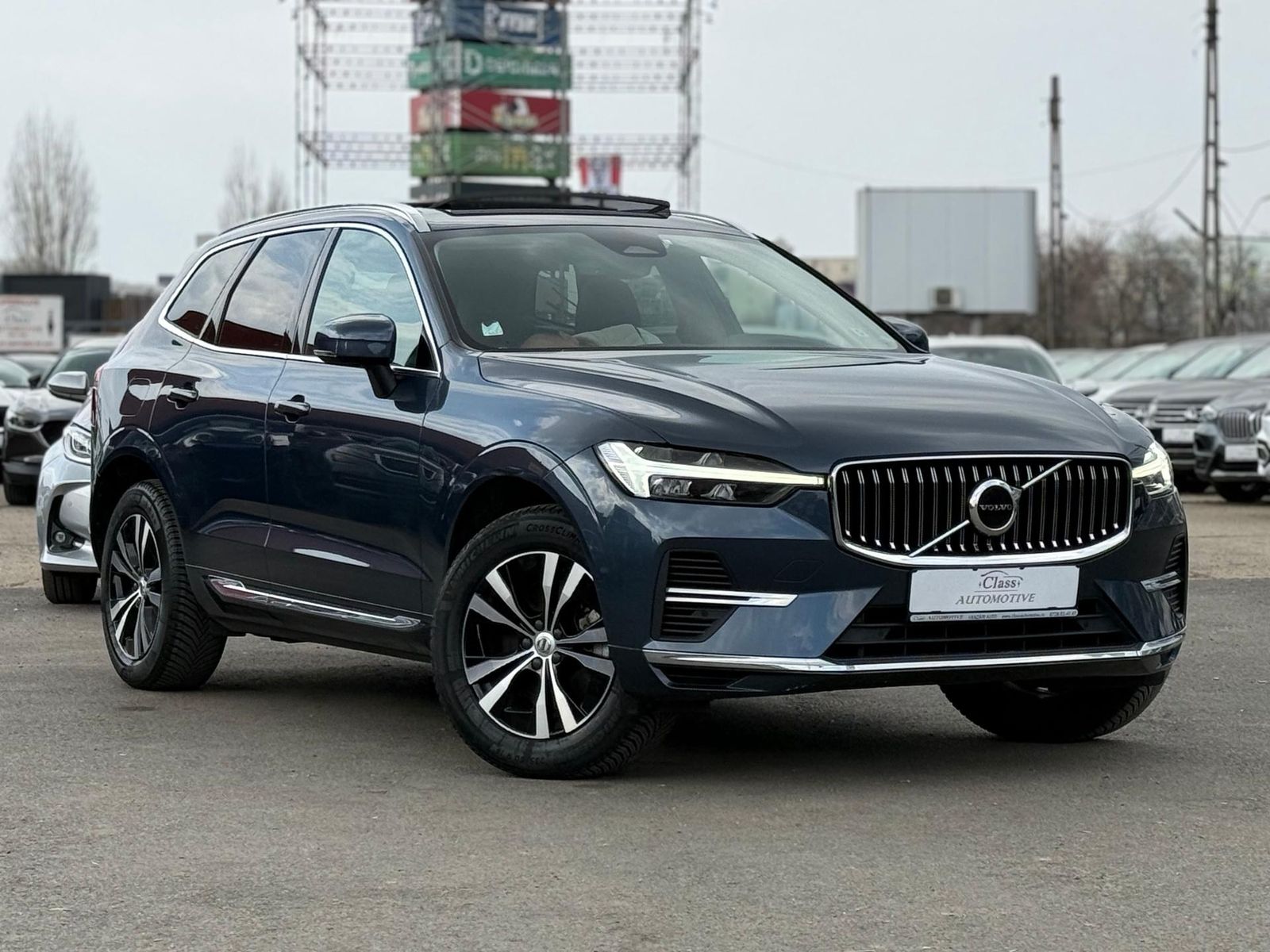 Volvo XC 60 RECHARGE - INSCRIPTION T6 Hybrid AWD - Primul proprietar - foto 3