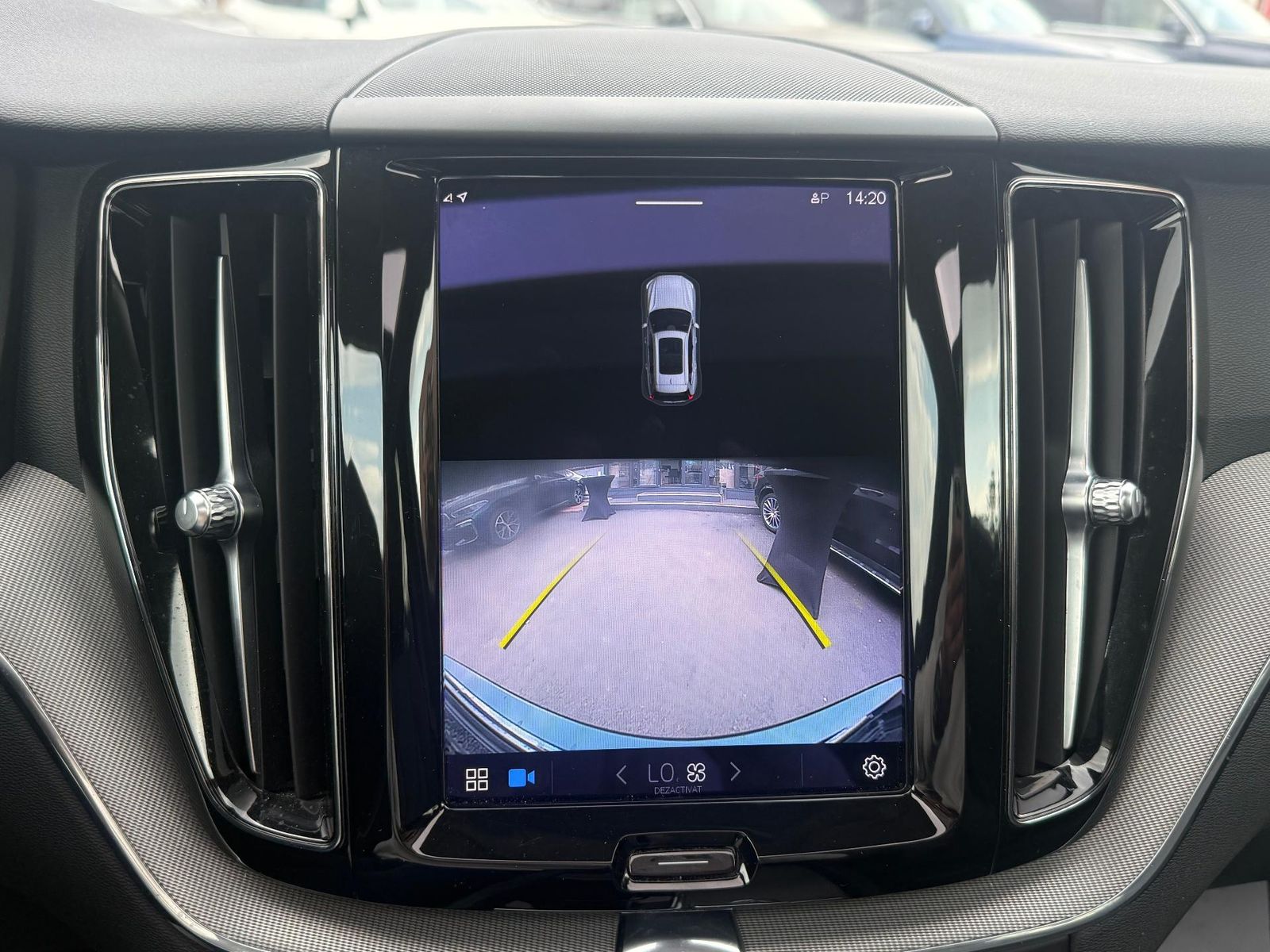Volvo XC 60 RECHARGE - INSCRIPTION T6 Hybrid AWD - Primul proprietar - foto 10