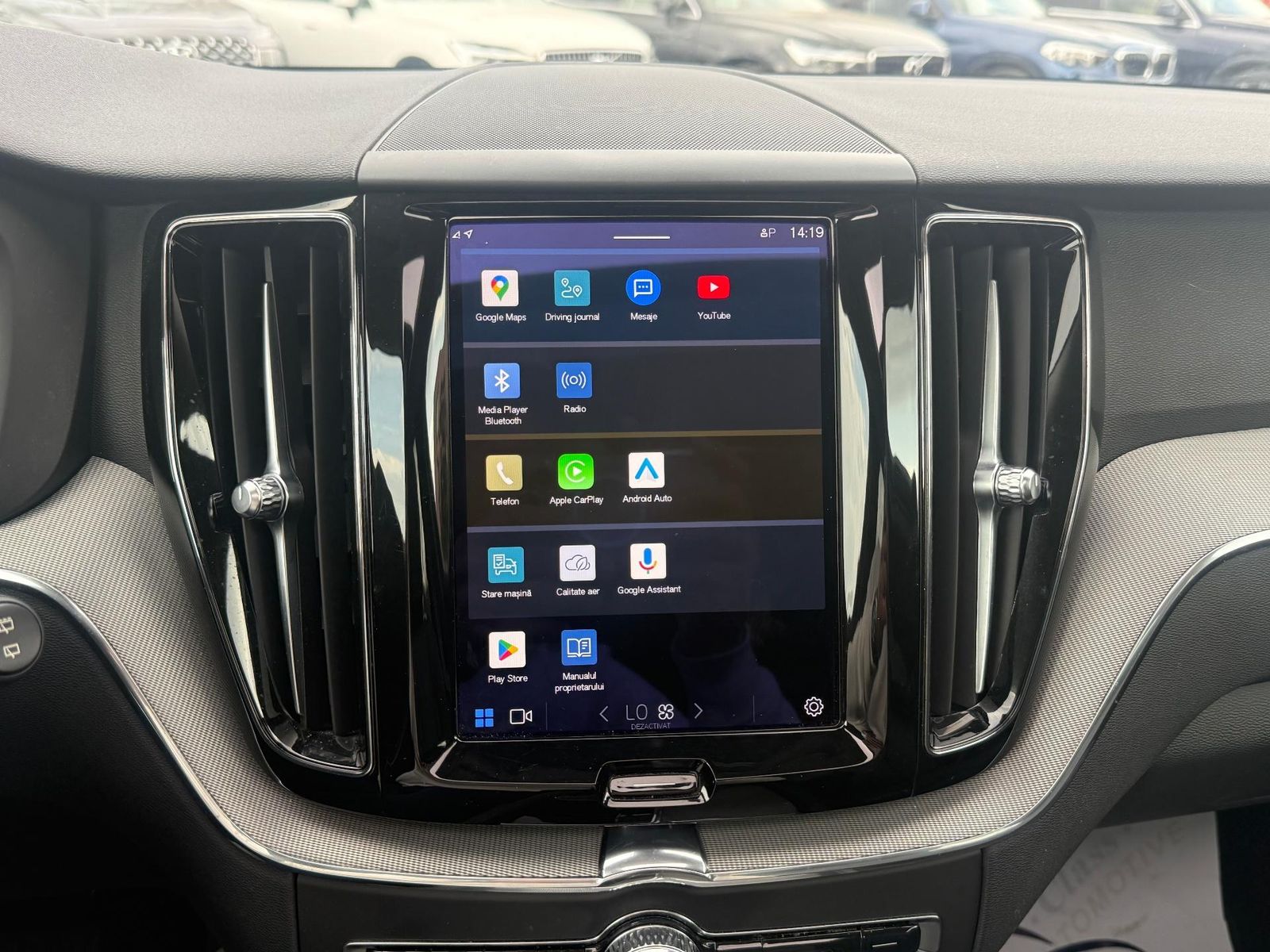 Volvo XC 60 RECHARGE - INSCRIPTION T6 Hybrid AWD - Primul proprietar - foto 11