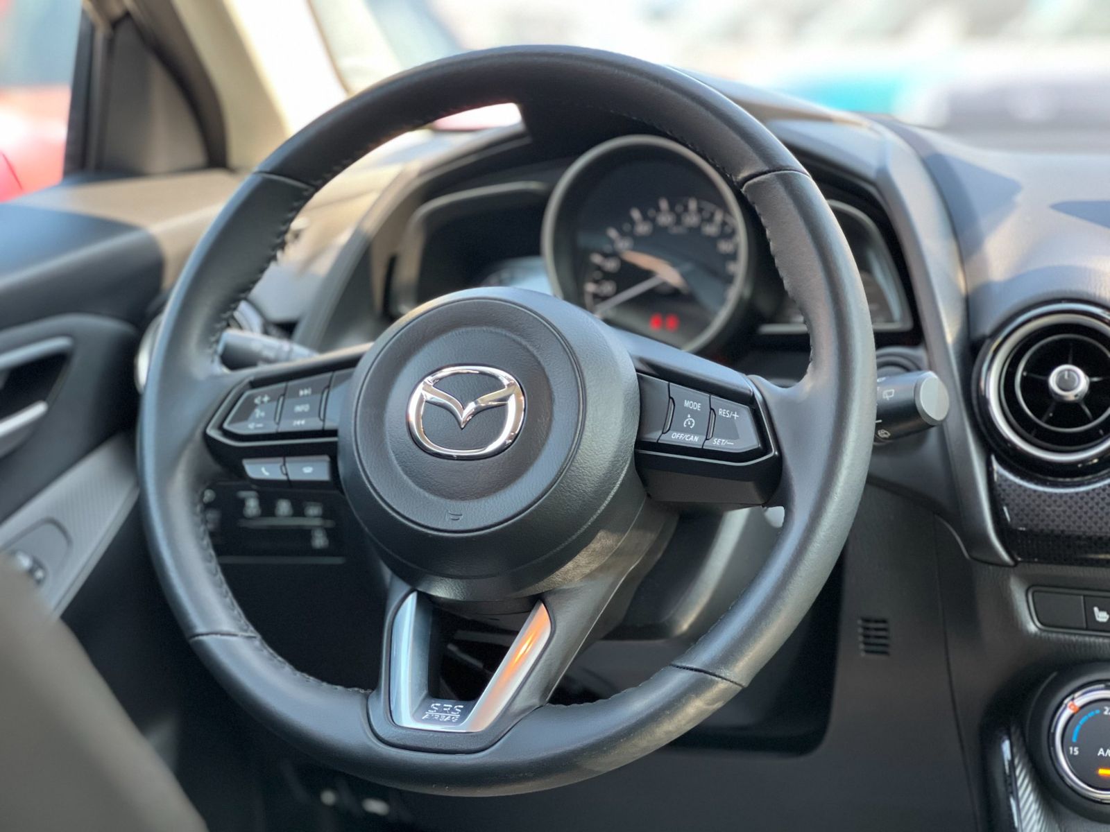 Mazda 2 2019 G90 AT Challenge - foto 23