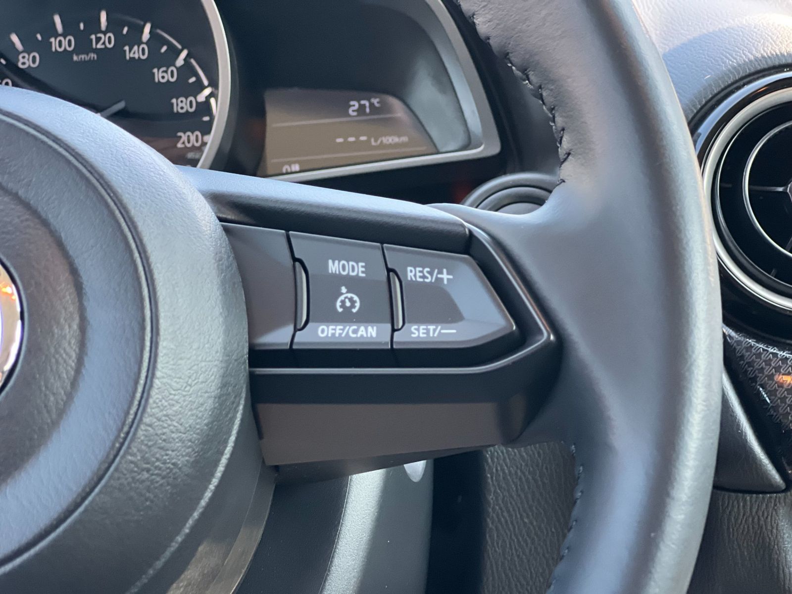Mazda 2 2019 G90 AT Challenge - foto 24