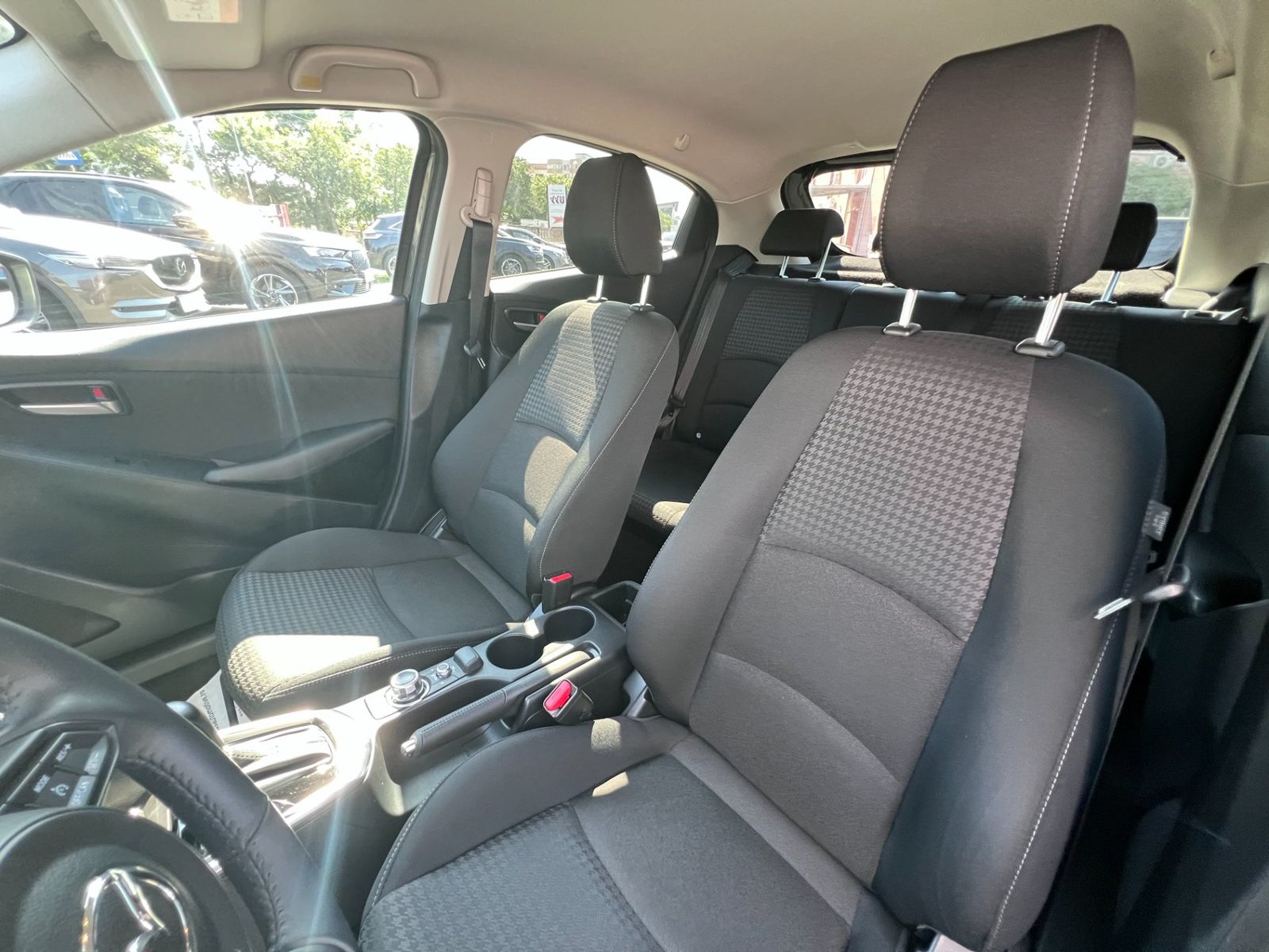 Mazda 2 2019 G90 AT Challenge - foto 21
