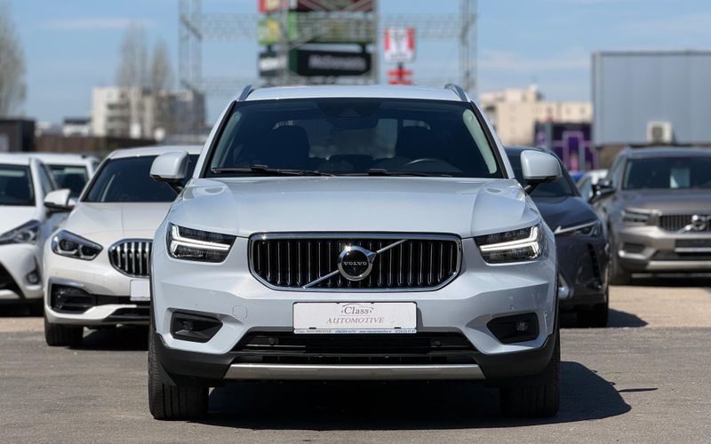 Volvo XC 40 - foto 2