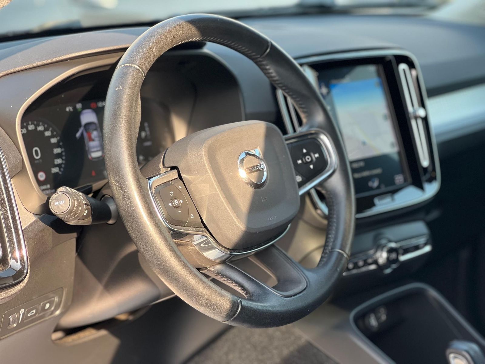 Volvo XC 40 - foto 4