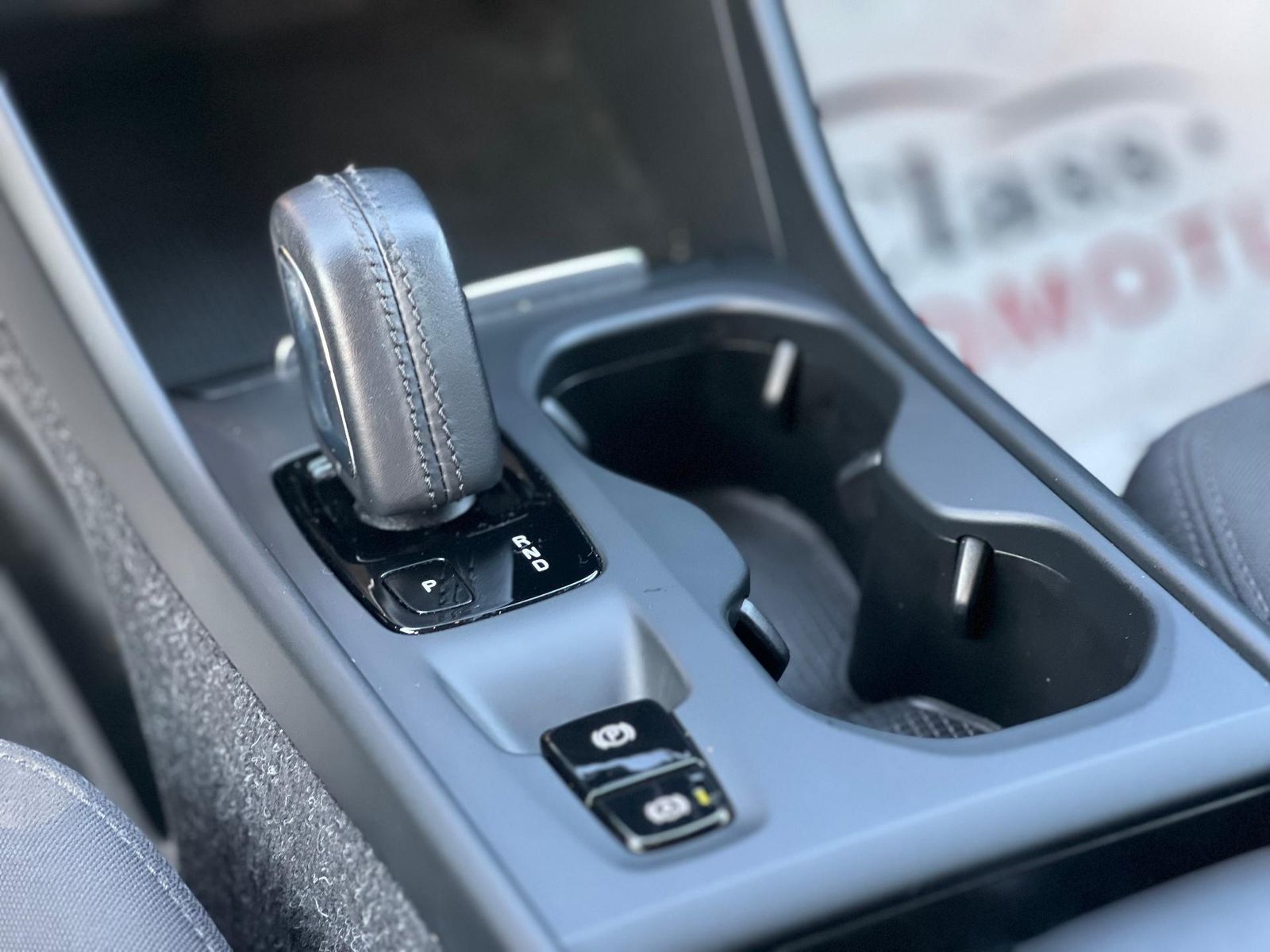 Volvo XC 40 - foto 12