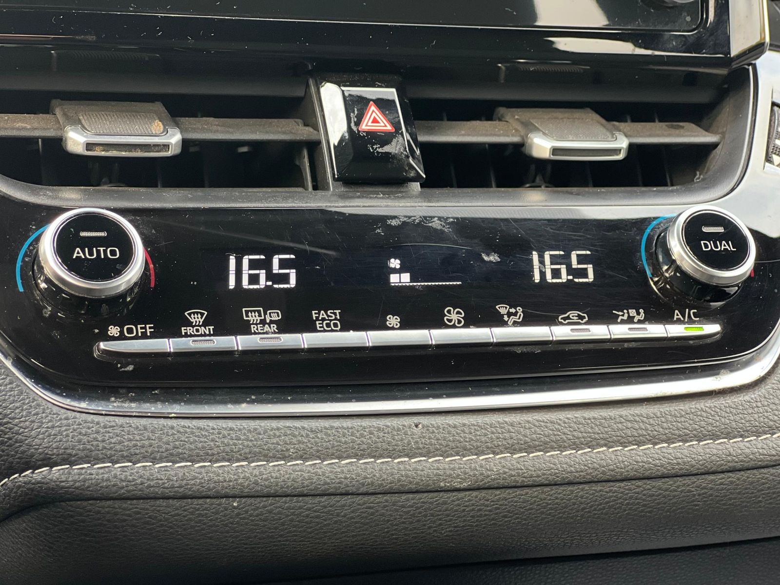 Toyota Corolla 2021 1.8 HSD Business - foto 6