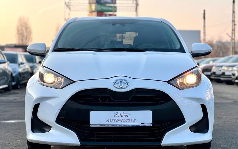 Toyota Yaris 2022 1.0 L Eco - foto 2